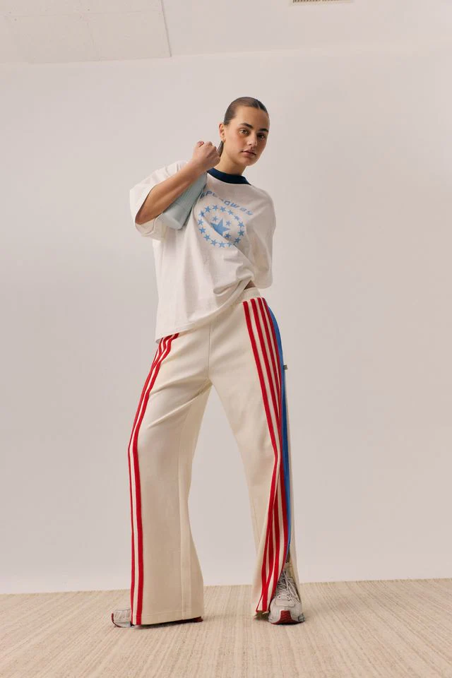 ARAMINTA JAMES Womens Speedway Oversized Tee in Snow - Image 9