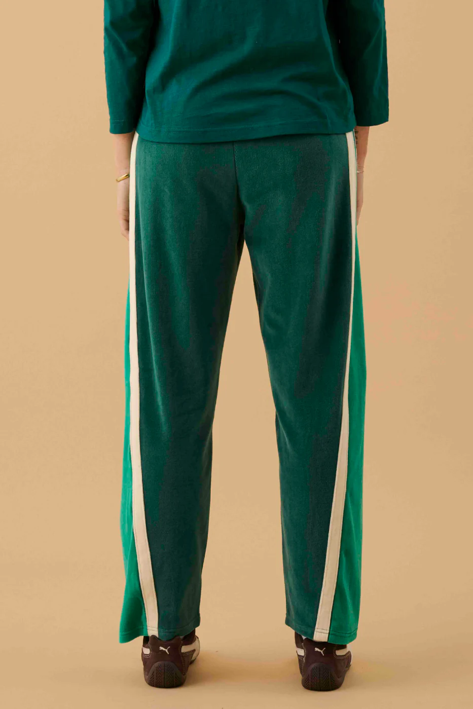 ARAMINTA JAMES Womens Velour Splice Trackpant in Storm Green - Image 5