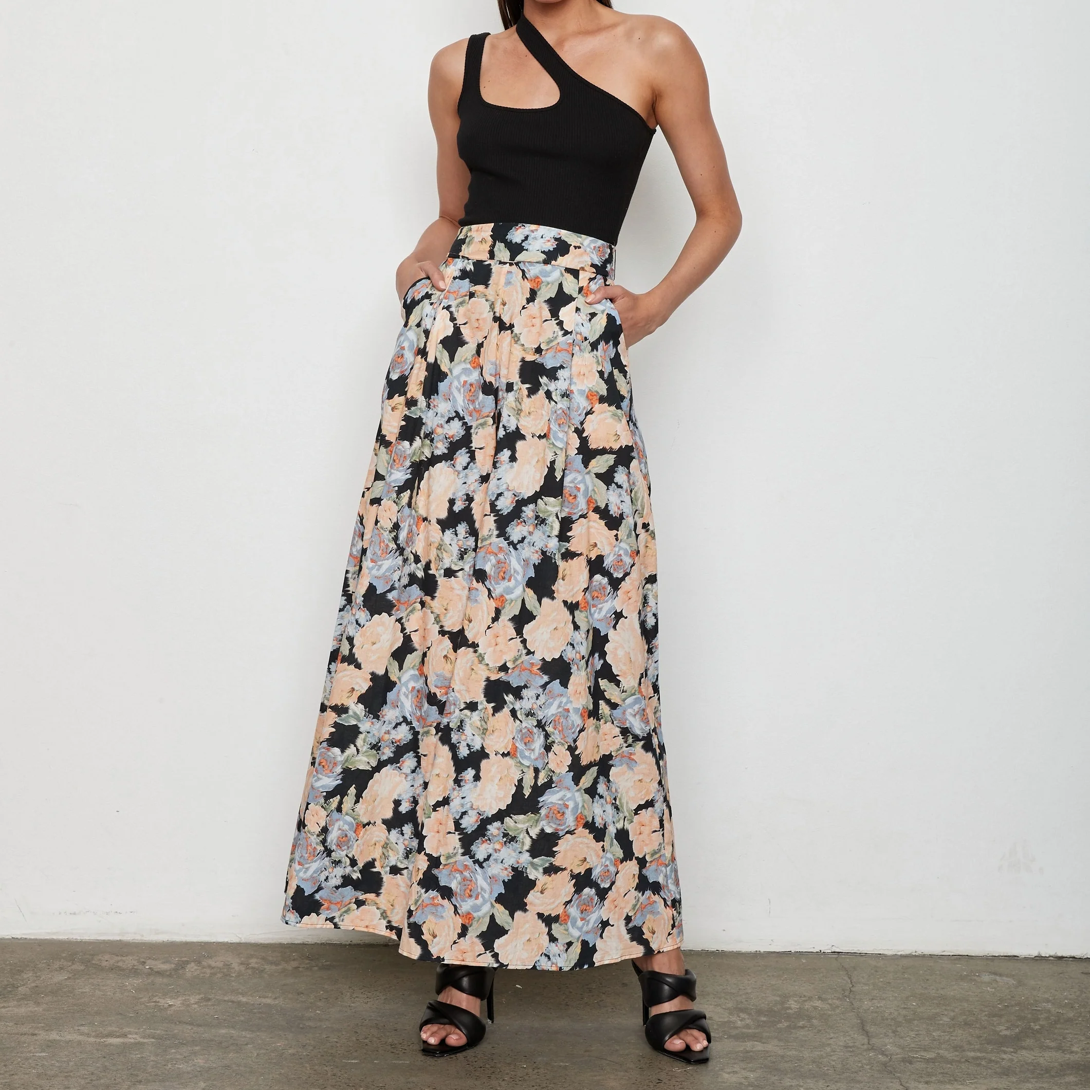 Atoir WOMENS THE BARBADOS PANT - DARK BLOOM - Image 2