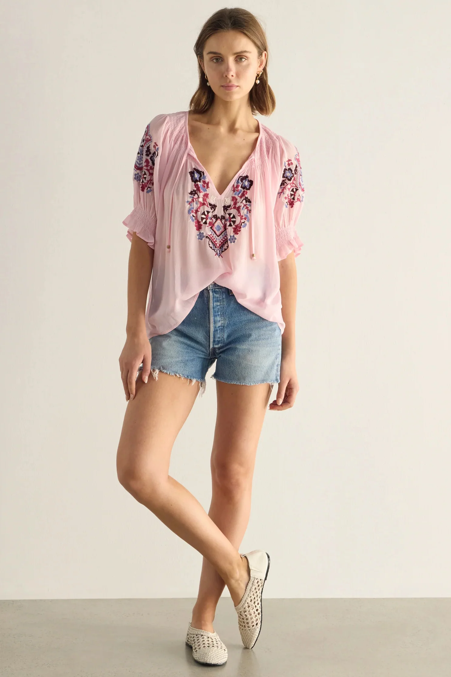AUGUSTE THE LABEL Womens Indra Embroidered Blouse in Pink - Image 3