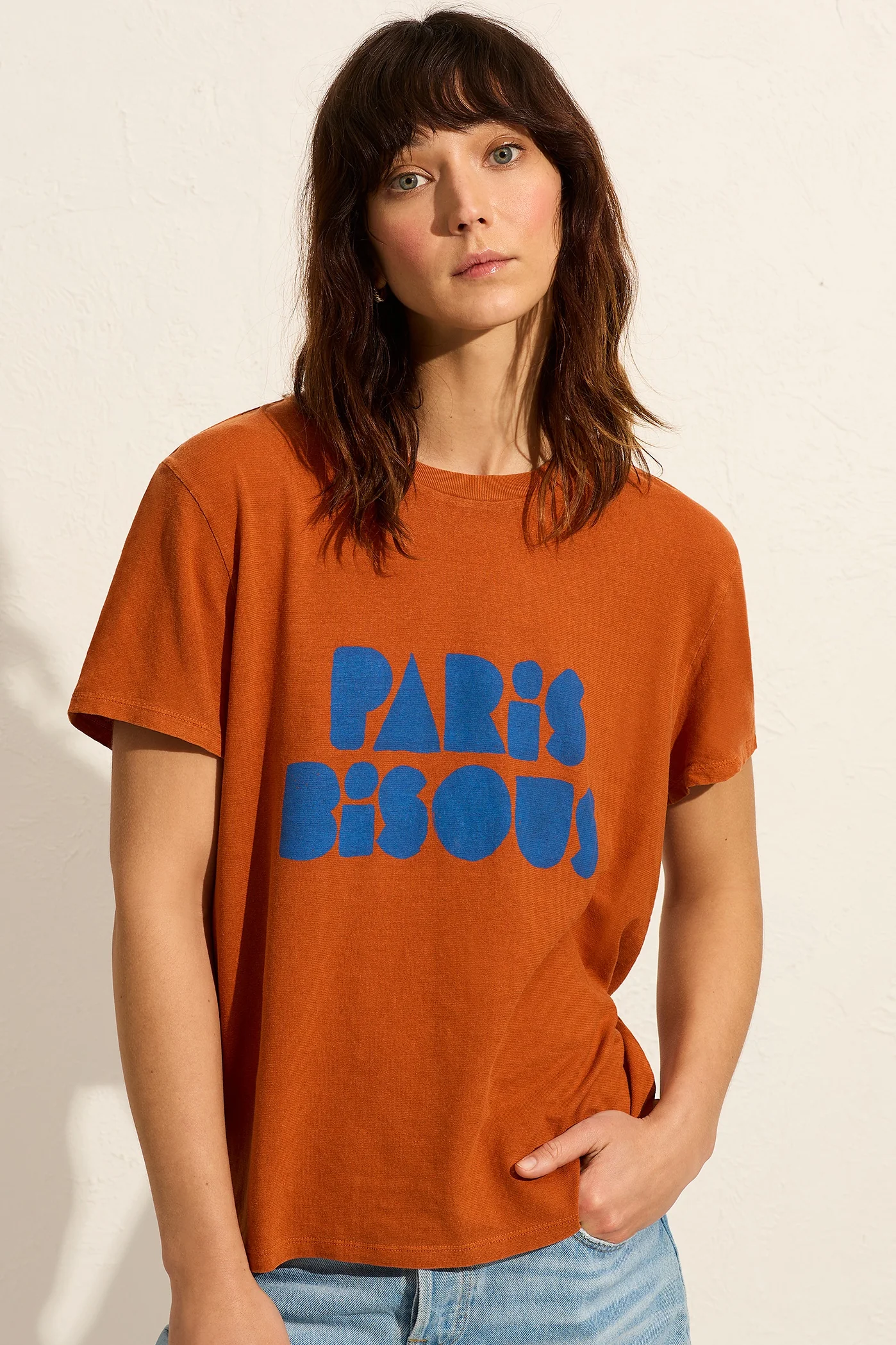 AUGUSTE THE LABEL Womens Paris Kisses Classic Tee - Burnt Orange