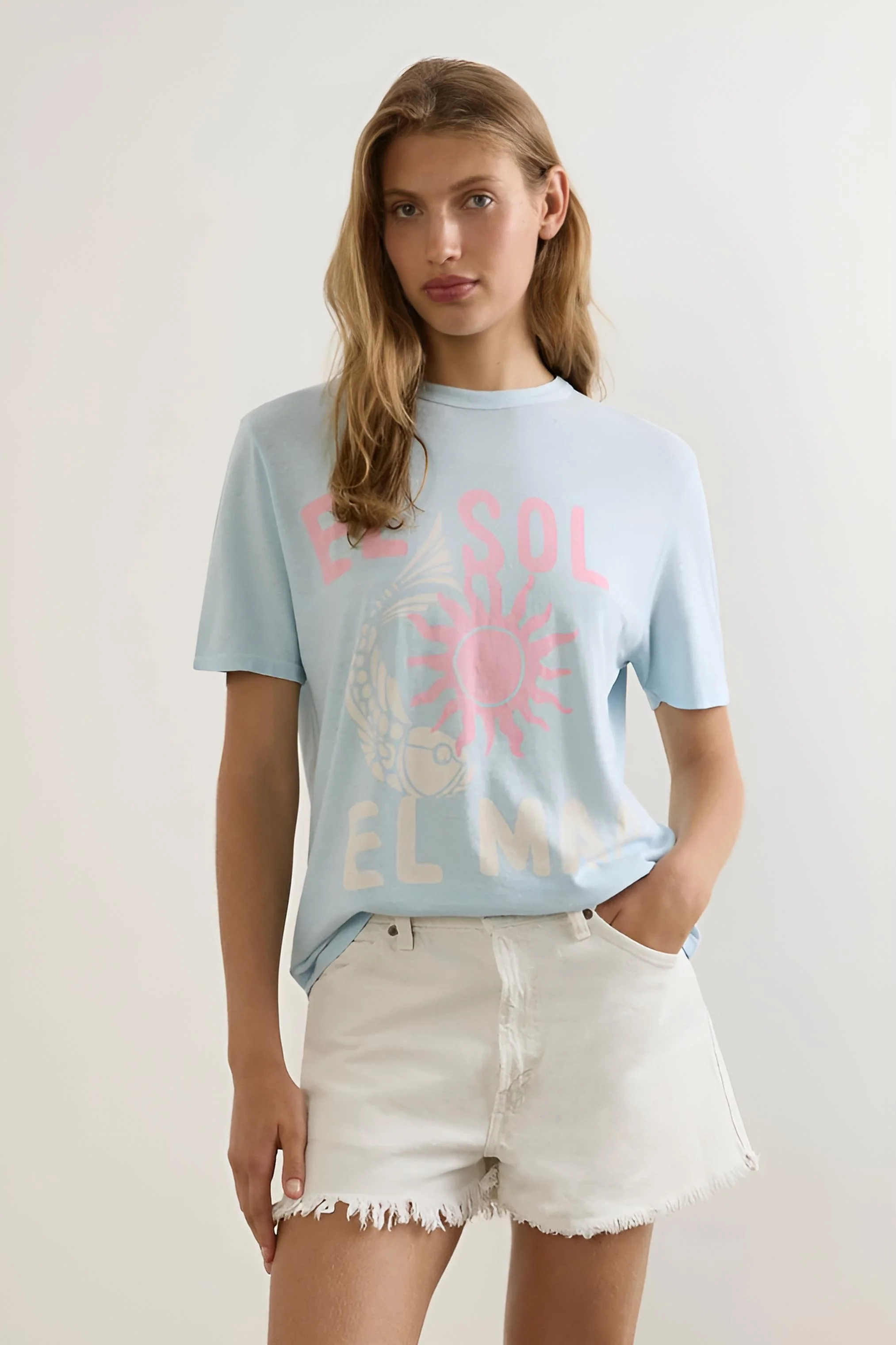AUGUSTE THE LABEL Womens Sol Classic Tee in Sky Blue