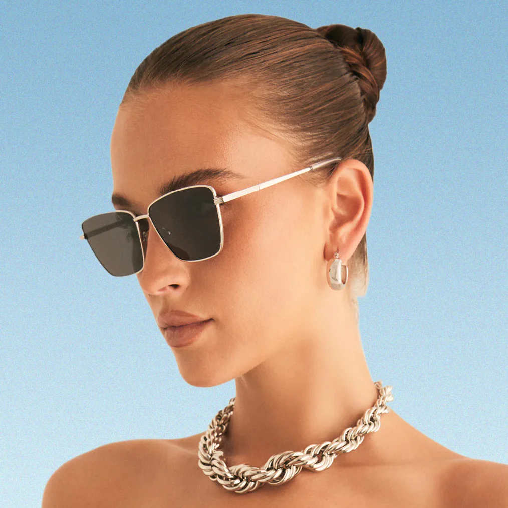 BANBE EYEWEAR Womens The Natalia Polarised Sunglasses - Dark Silver / Light Silver - Image 3