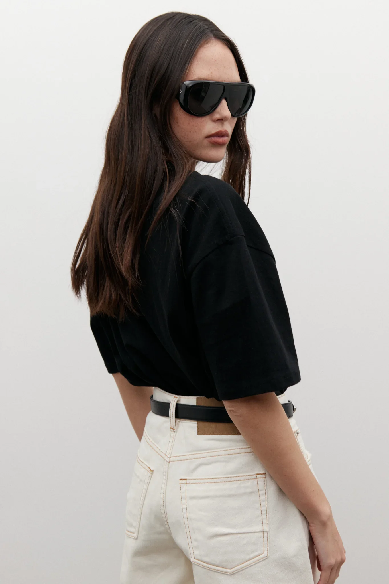 BAYSE BRAND Womens Jonas Boyfriend Tee - Black - Image 6