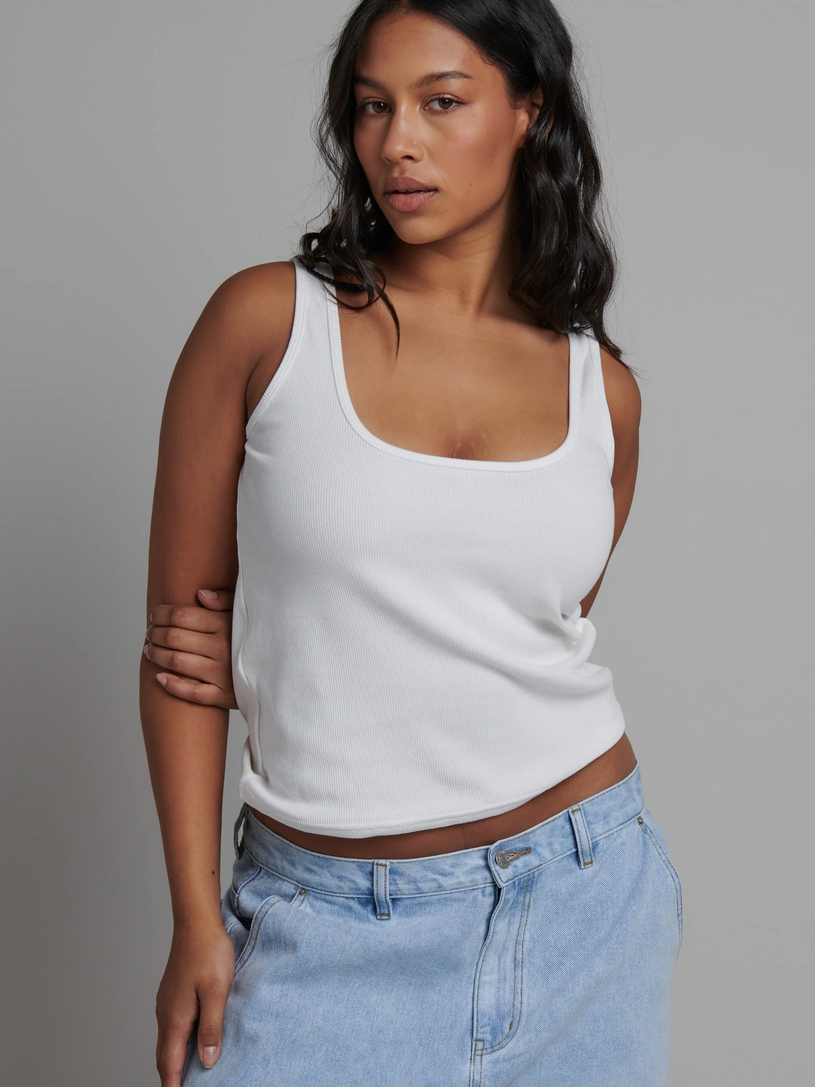 BAYSE BRAND Womens Jordy Tank - White - Image 5