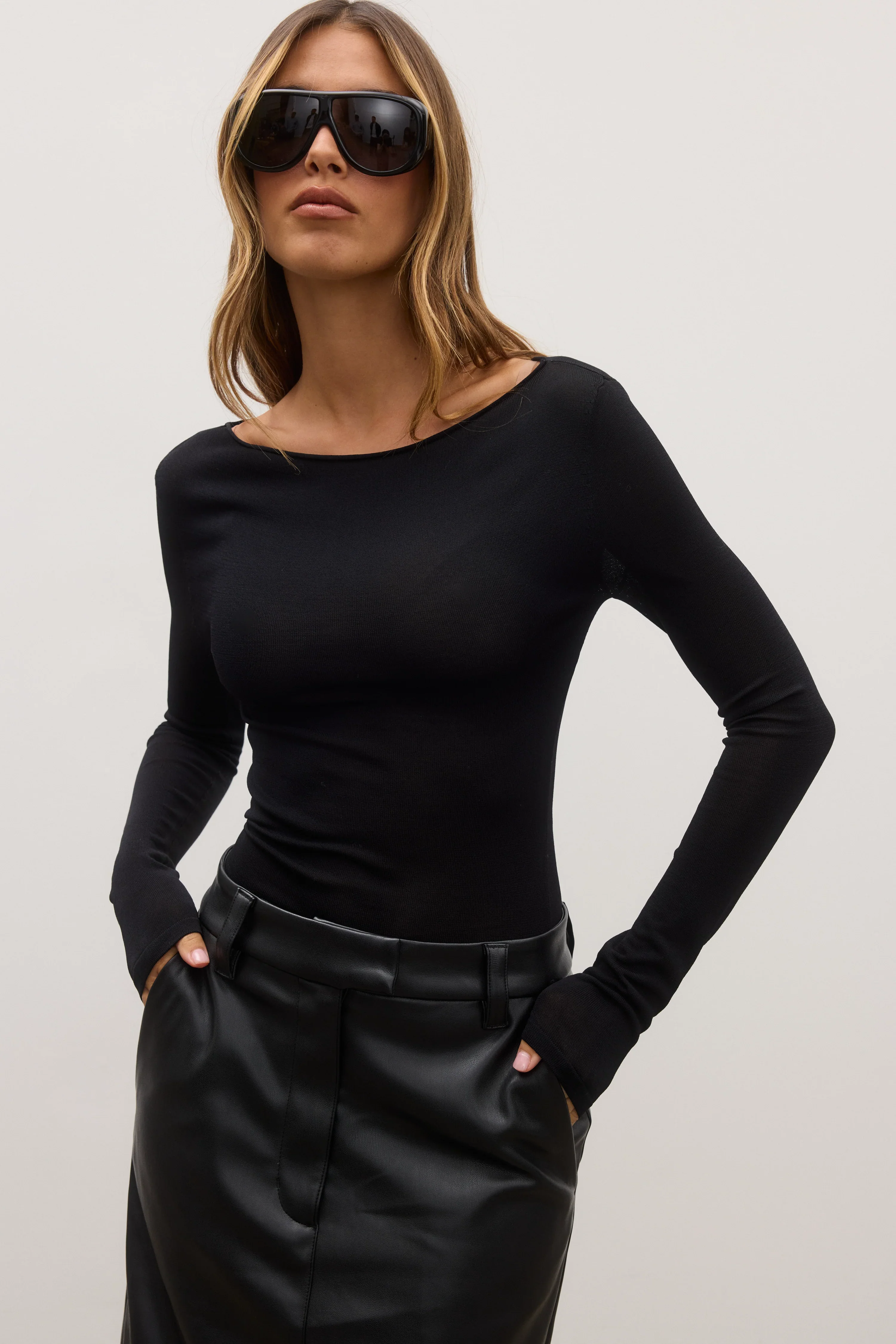 BAYSE BRAND Womens Mani Top Black - Image 4