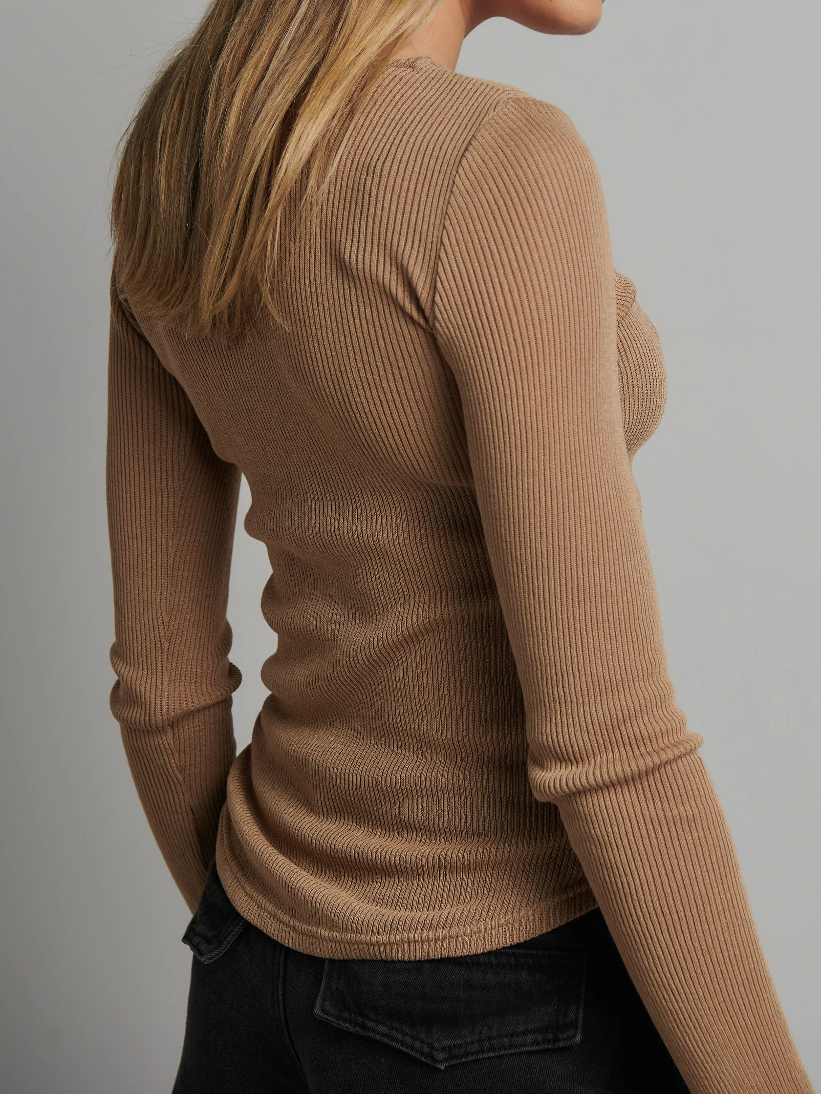 BAYSE BRAND Womens Myles Crew Neck Long Sleeve Top - Latte - Image 4
