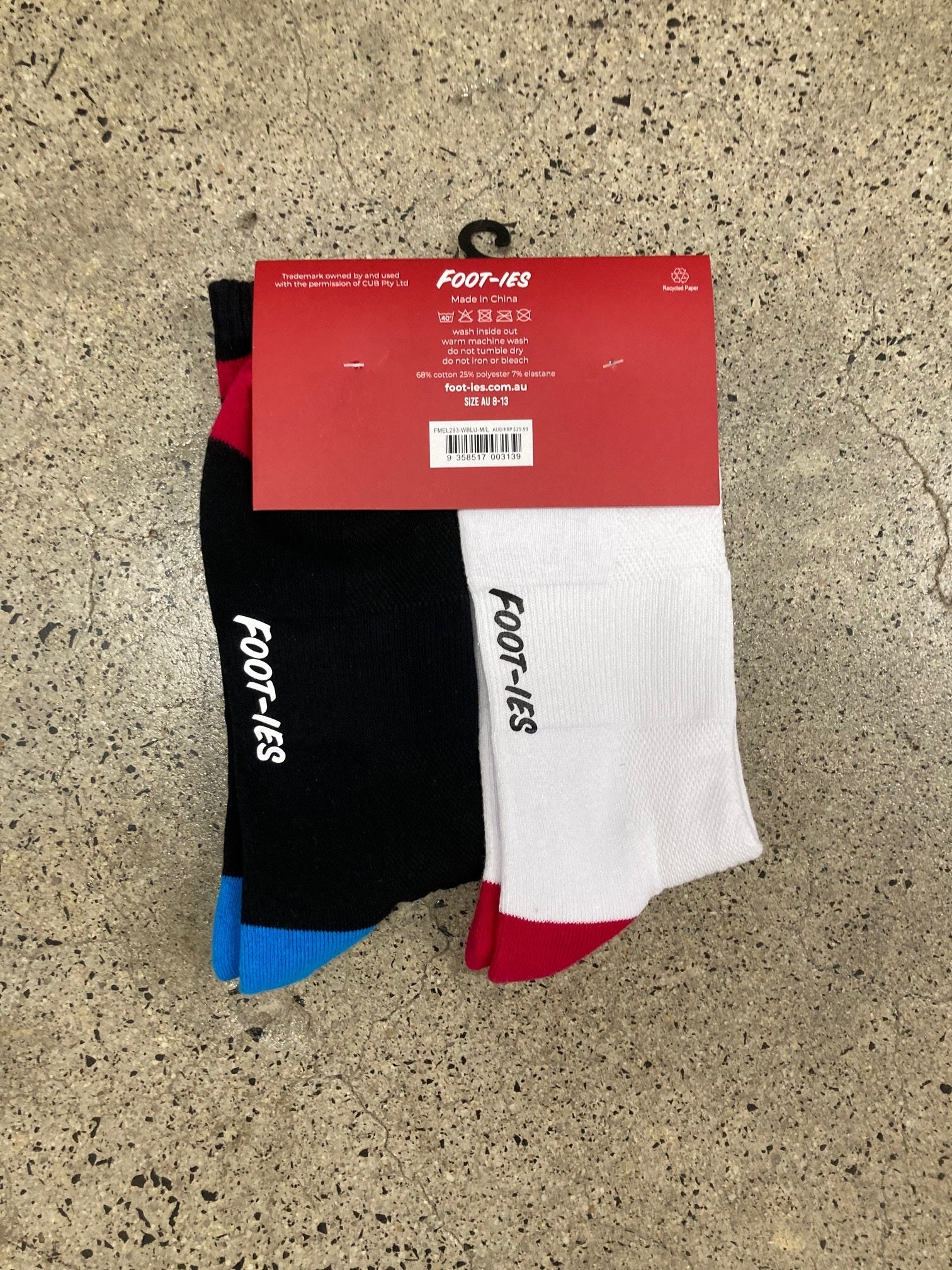 FOOT-ies CUB Melbourne Bitter Embroidered Cans Socks 2-Pack - White & Black - Image 2