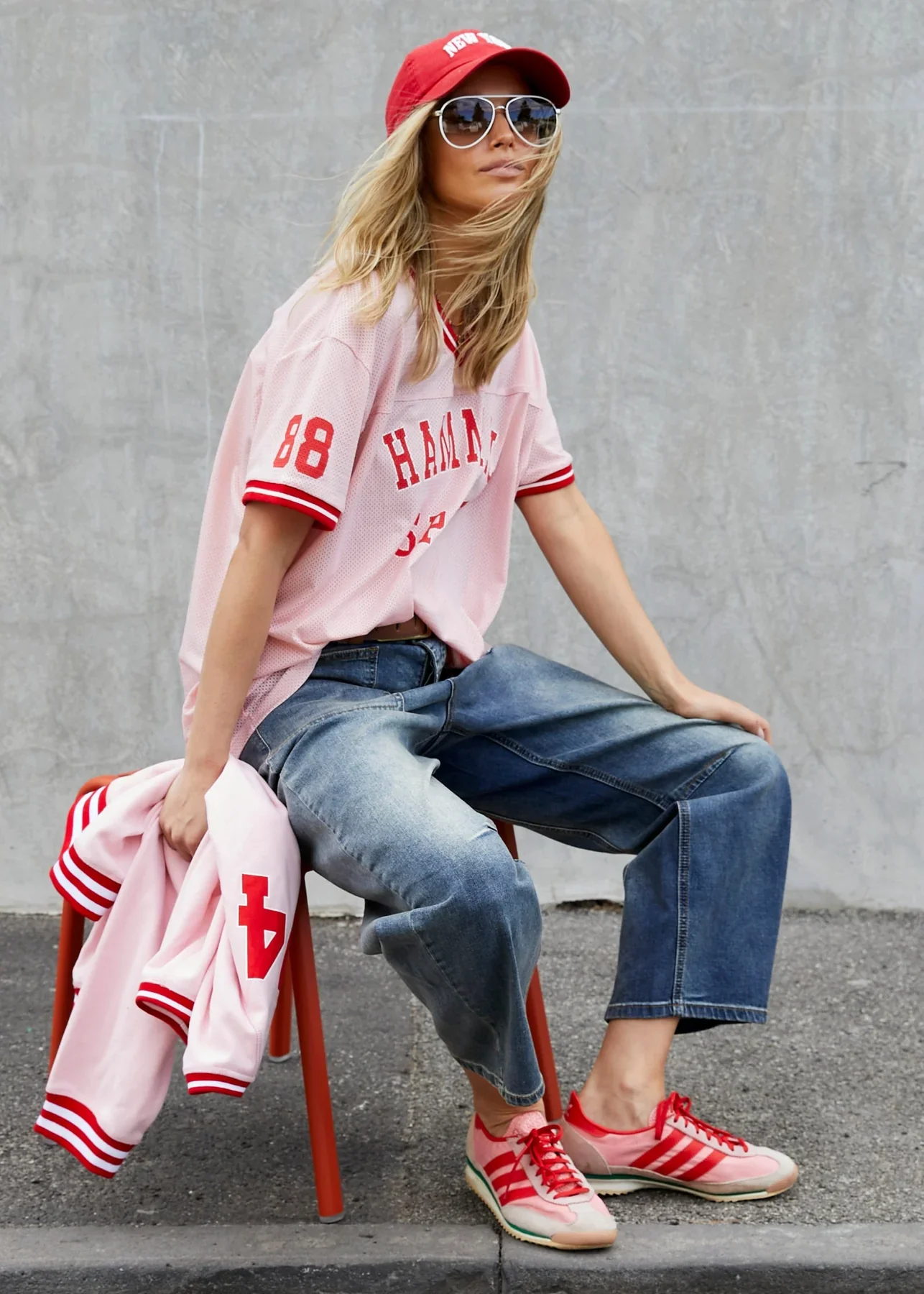 HAMMILL & Co Womens 74 Retro Mesh Tee in Pink - Image 2