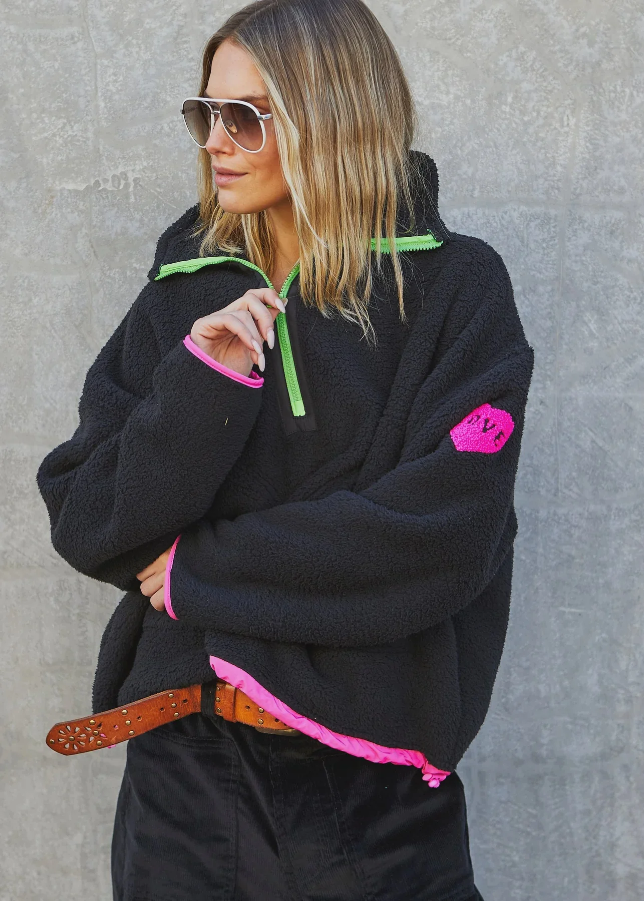 HAMMILL & CO Womens Adventure Polar Fleece in Black
