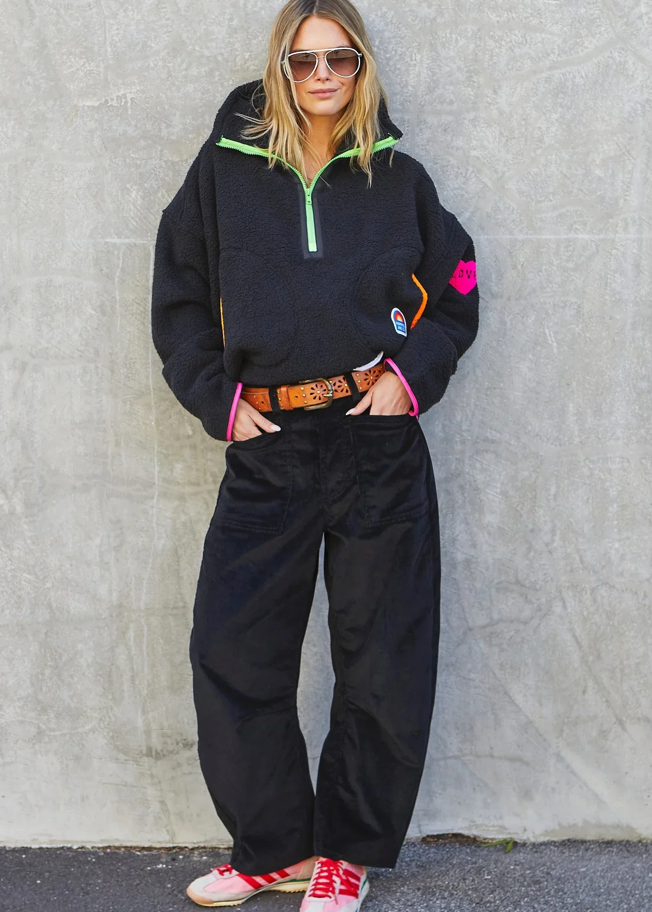 HAMMILL & CO Womens Adventure Polar Fleece in Black - Image 3