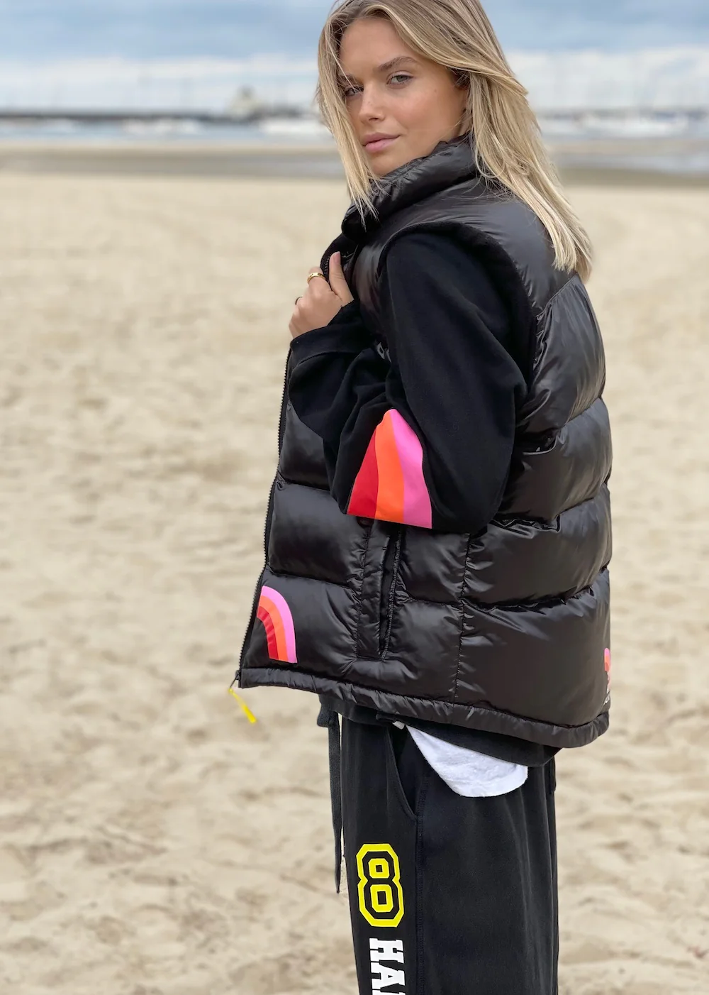 HAMMILL & CO Womens Puffer Vest Black - Image 8