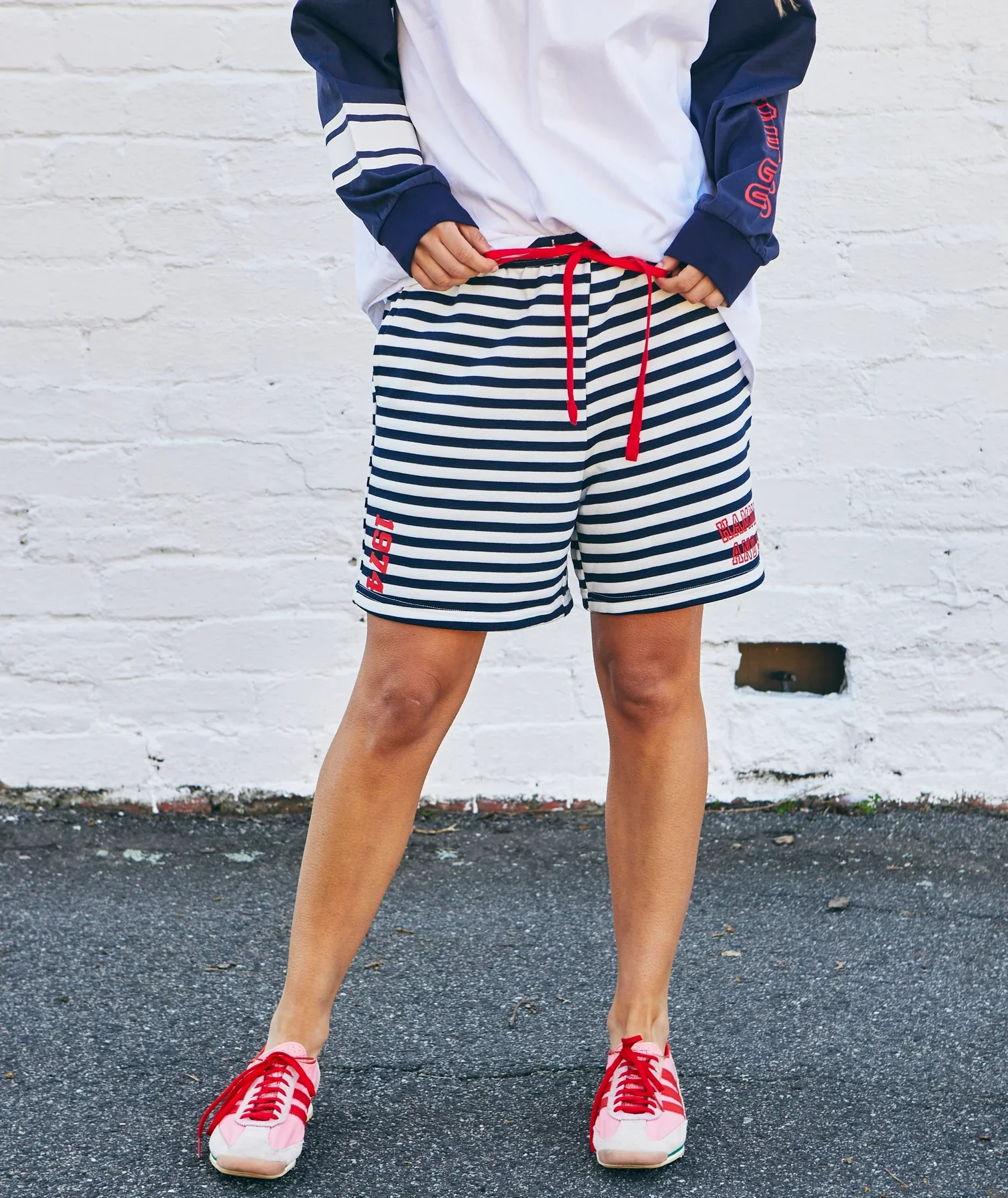 HAMMILL & CO Womens Retro Stripe Shorts in Navy White Stripe - Image 5