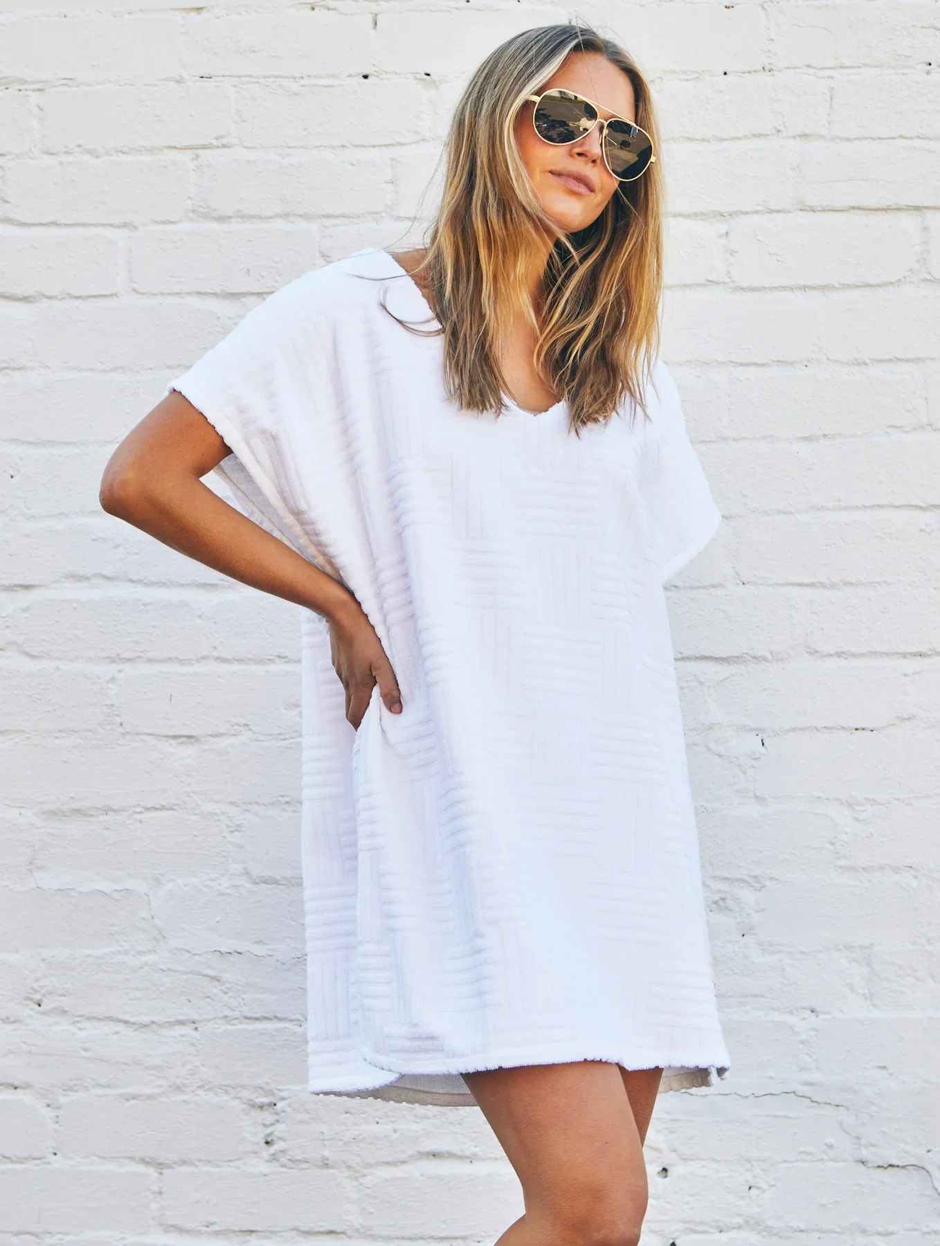 HAMMILL & CO Womens Salt & Sunshine Towelling Cover Up Dress in White - Image 3
