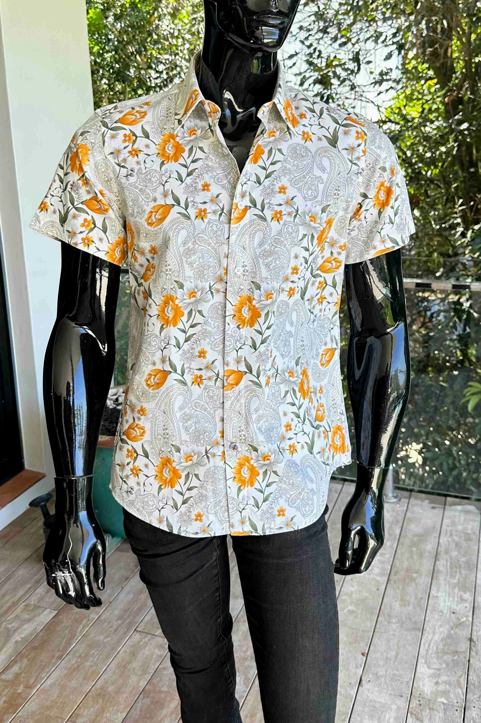 JOHN LENNON Mens Lewes Short Sleeve Paisley Shirt in Amber - Image 6