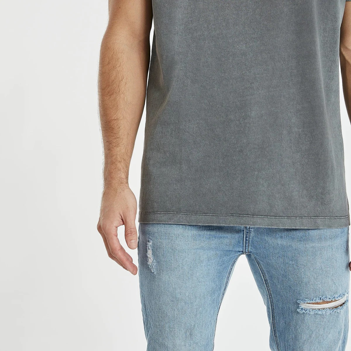 KISS CHACEY Mens Cavalleri Relaxed Tee Shirt Pigment Asphalt - Image 7