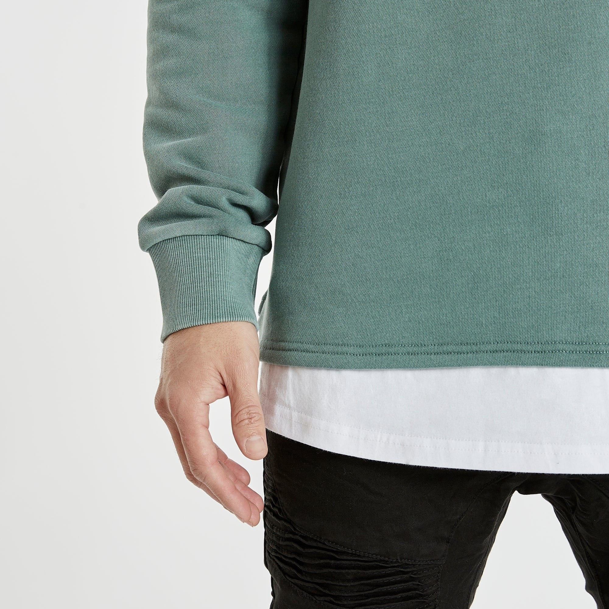 KISS CHACEY Mens Cogan Layered Hem Jumper Pigment Silver Pine - Image 3