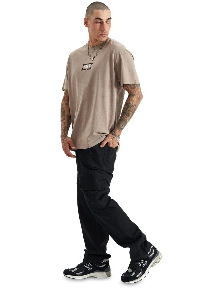 KISS CHACEY Mens Retribution Relaxed Tee - Pigment Driftwood - Image 3