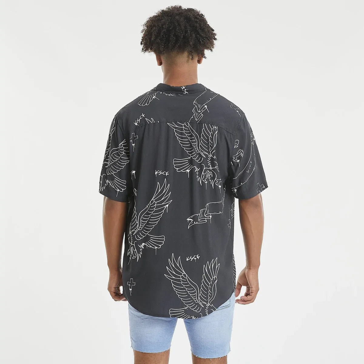 KISS CHACEY Mens Songbird Relaxed Short Sleeve Shirt Black & White Print - Image 5