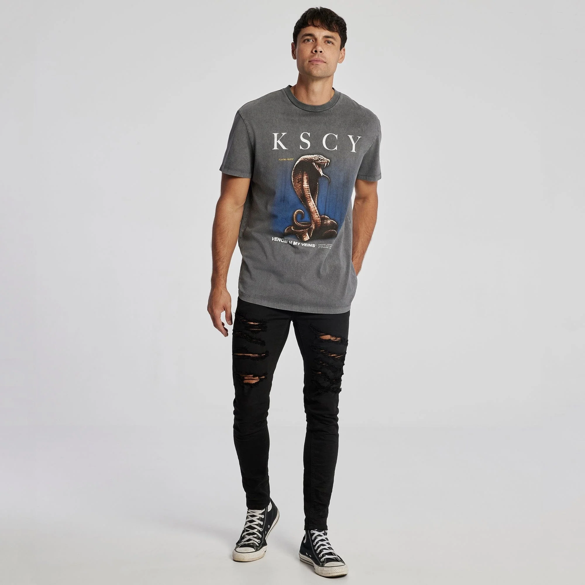 KISS CHACEY Mens Venom Relaxed Tee Shirt Mineral Asphalt - Image 3