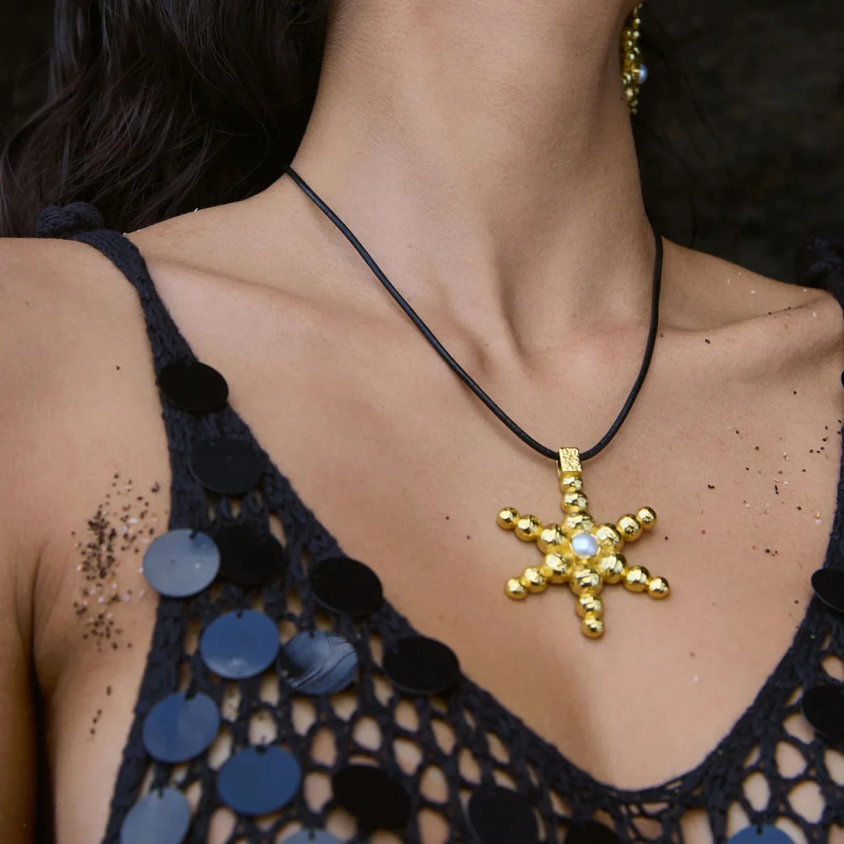 MOUNTAIN & MOON Womens Atlas Necklace - Gold Pearl - Image 7