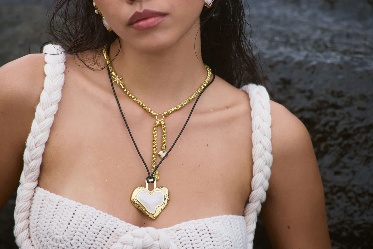 MOUNTAIN & MOON Womens Olympia Necklace - Gold Pearl - Image 3