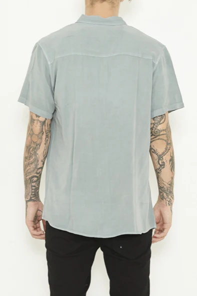 nANA jUDY MENS WHITEHALL SHORT SLEEVE SHIRT - PIGMENT GREY - Image 2