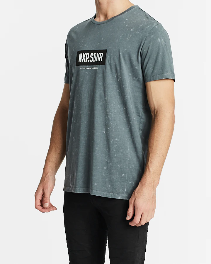 Nena Pasadena MENS ANARCHY CAPE BACK TEE - ACID CHARCOAL - Image 2