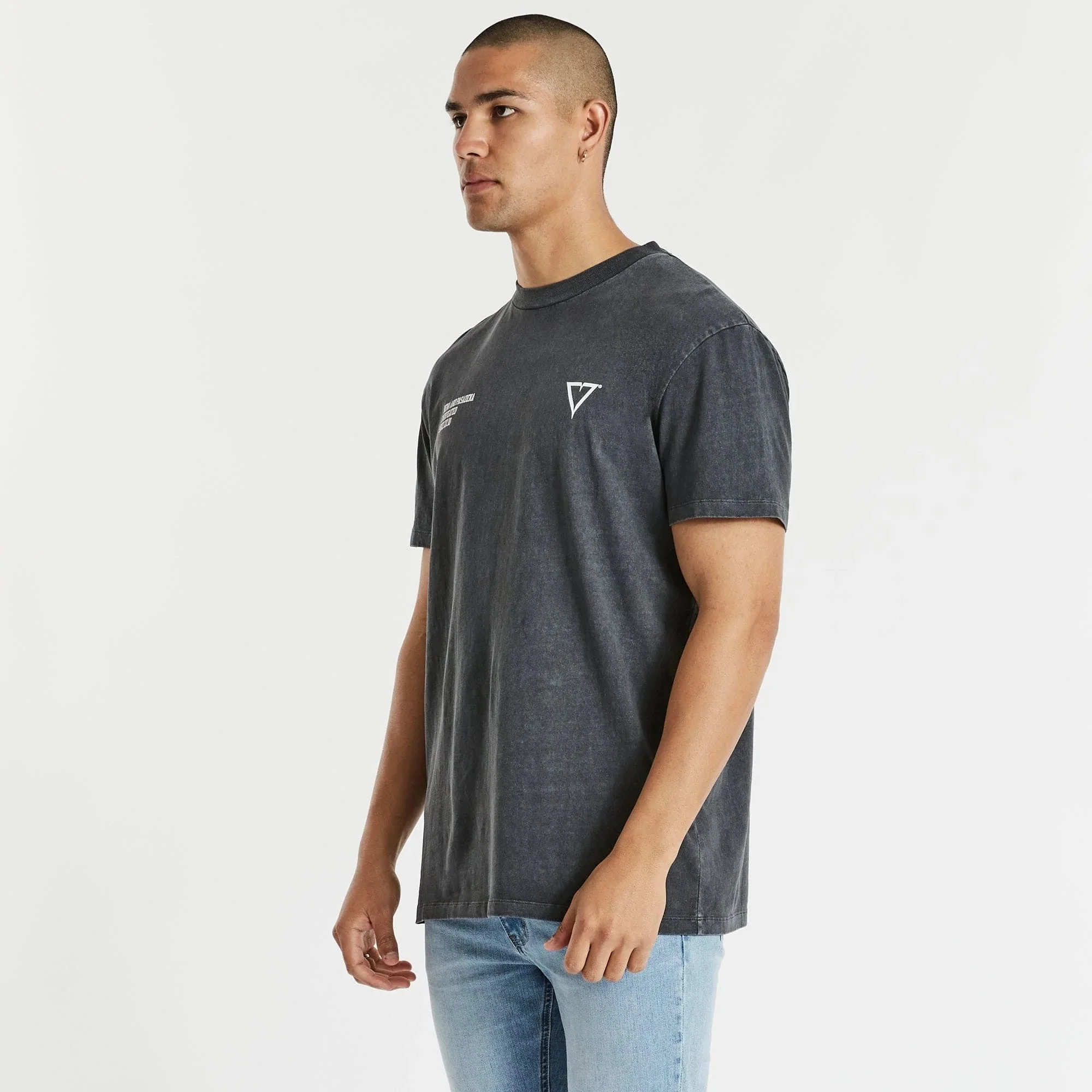 NENA & PASADENA Mens Mansion Relaxed Tee Shirt Pigment Asphalt - Image 8