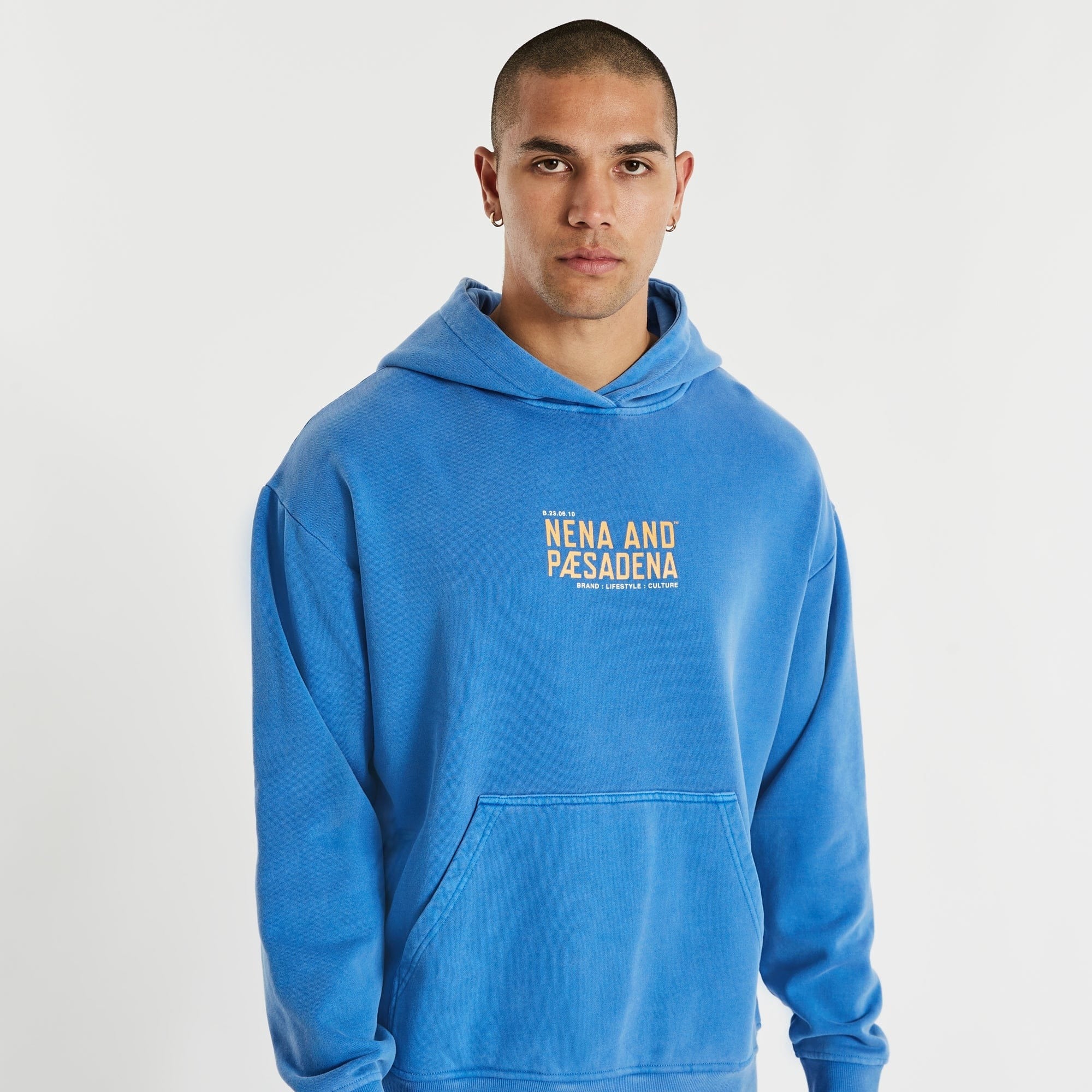 NENA & PASADENA Mens Tournament Relaxed Hooded Sweater Pigment Palace Blue - Image 7