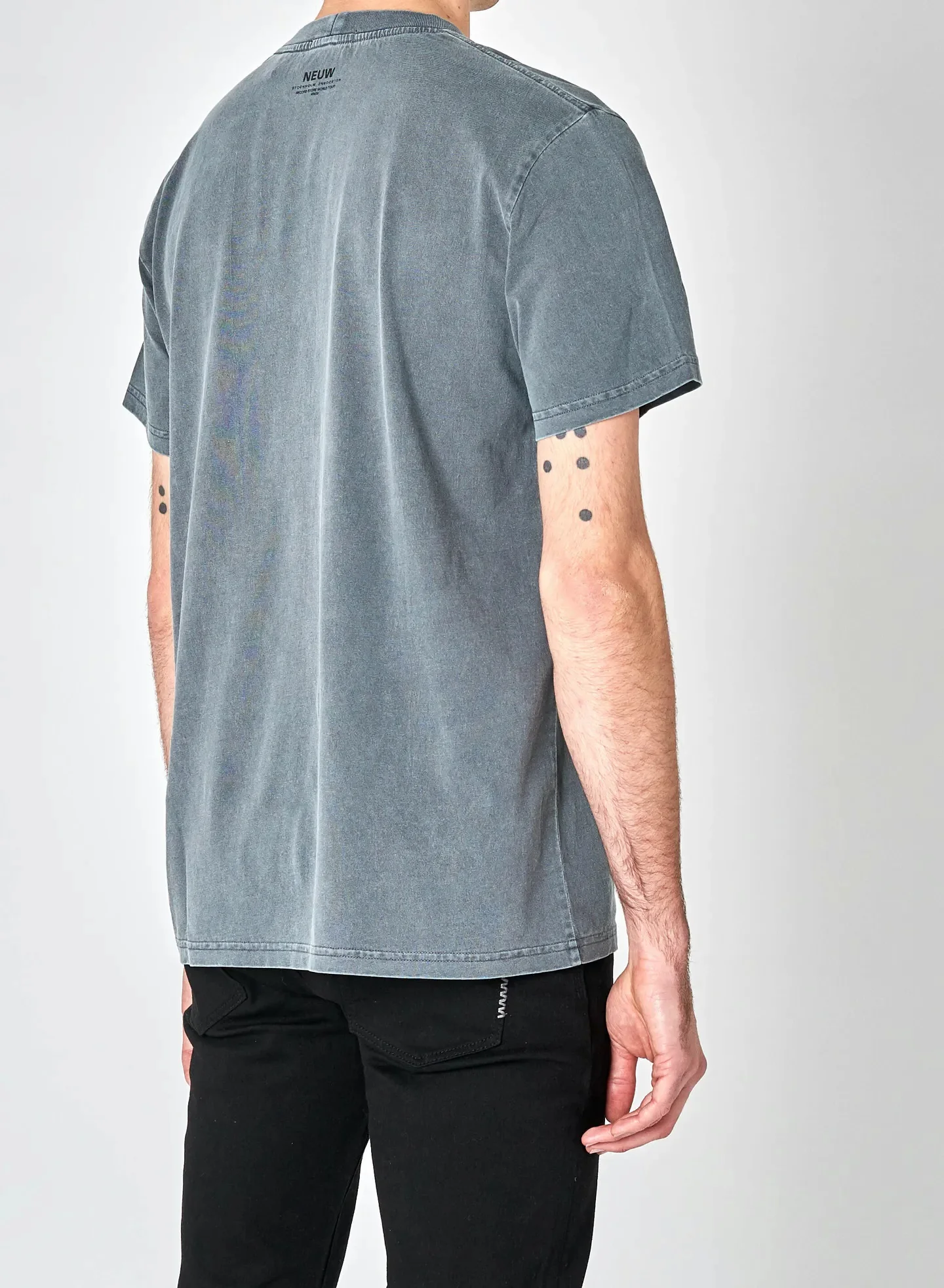 NEUW Mens Poison City Tee Graphite - Image 3