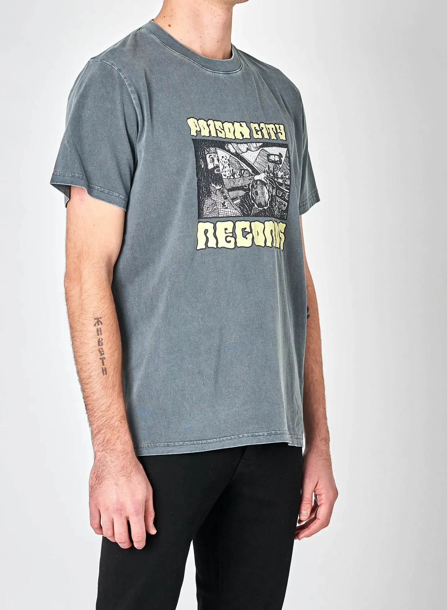NEUW Mens Poison City Tee Graphite - Image 4