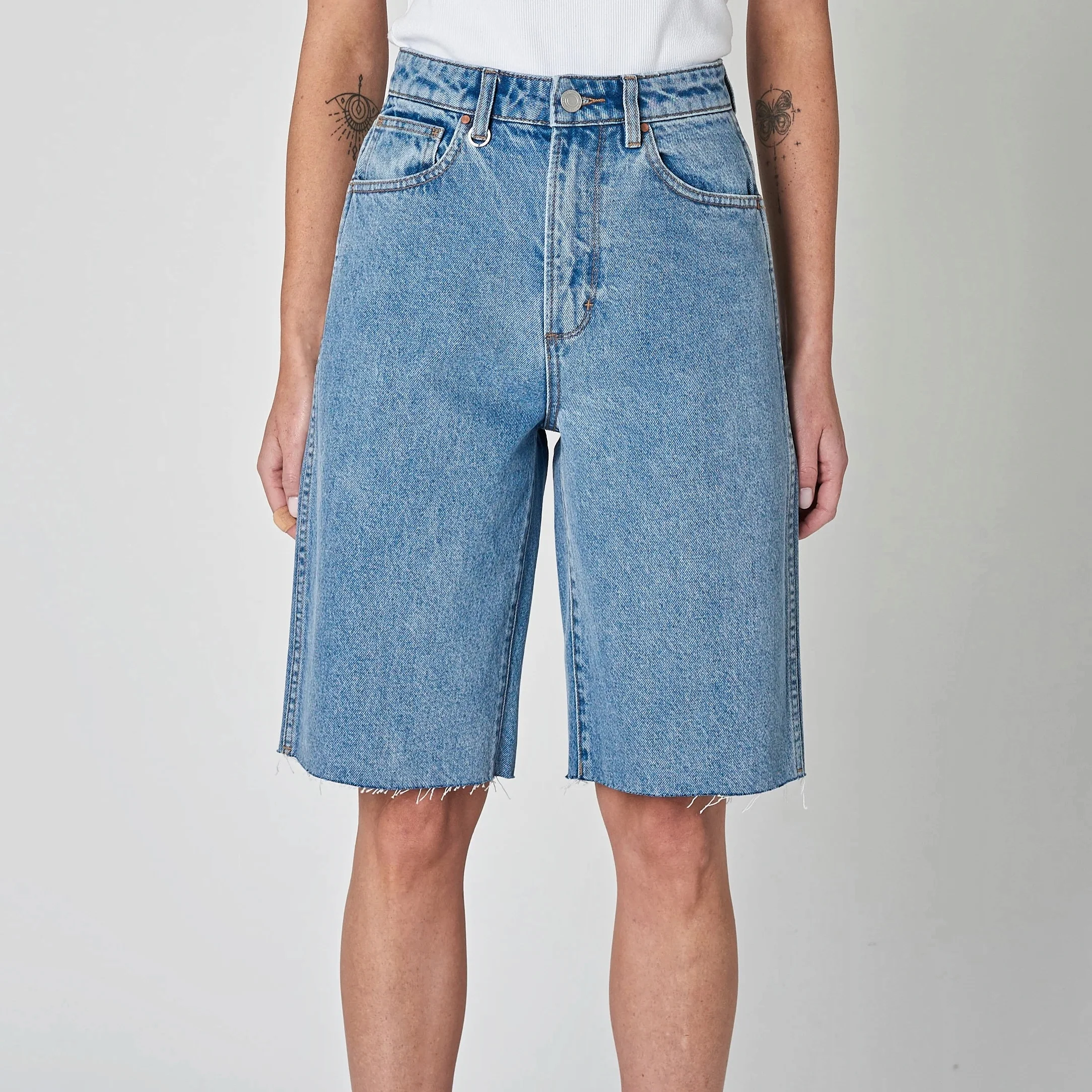 NEUW Womens Sade Denim Short - Serene Blue - Image 8