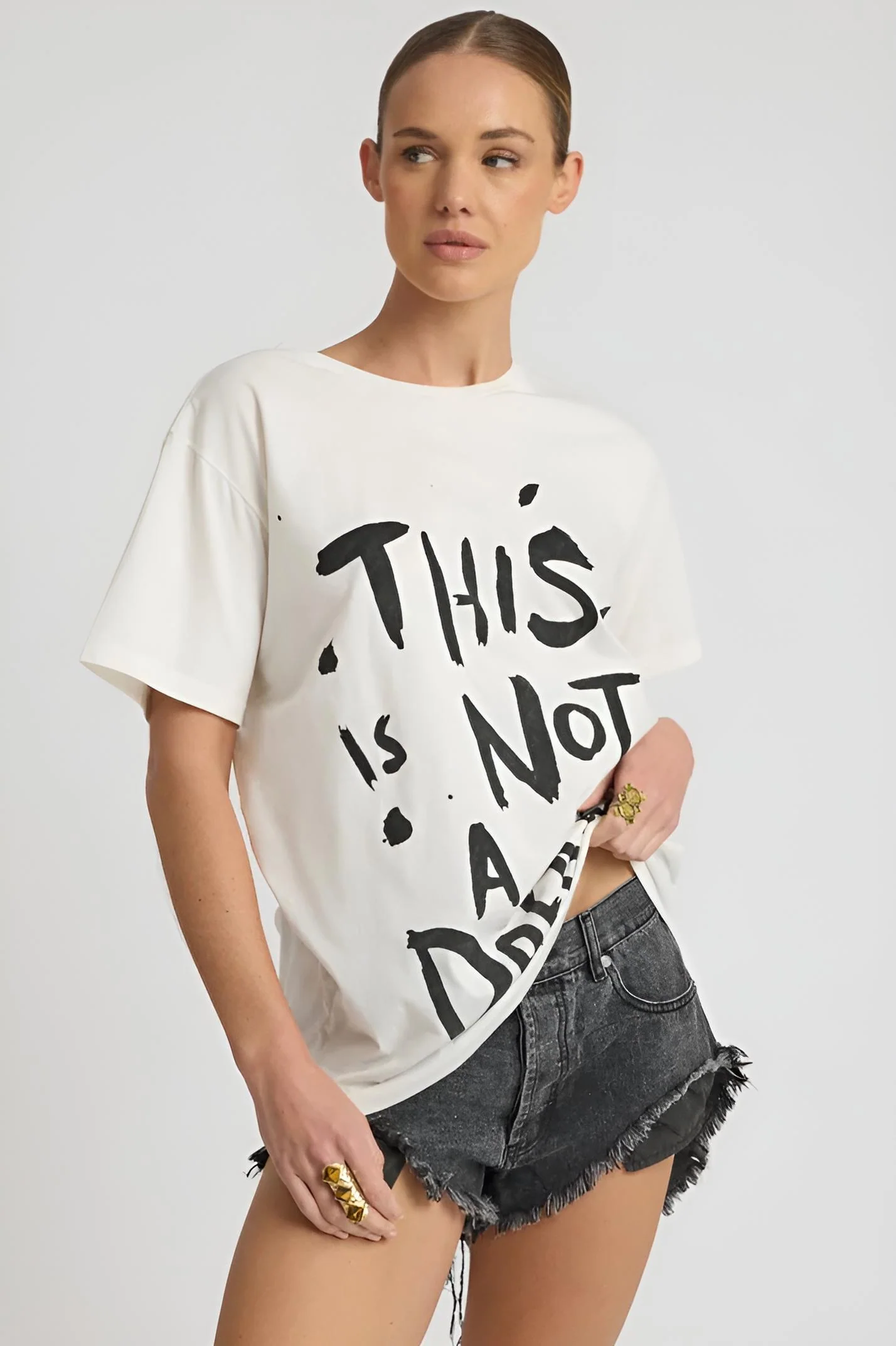 ONE TEASPOON Womens This Is Not A Dream Boyfriend Tee in White