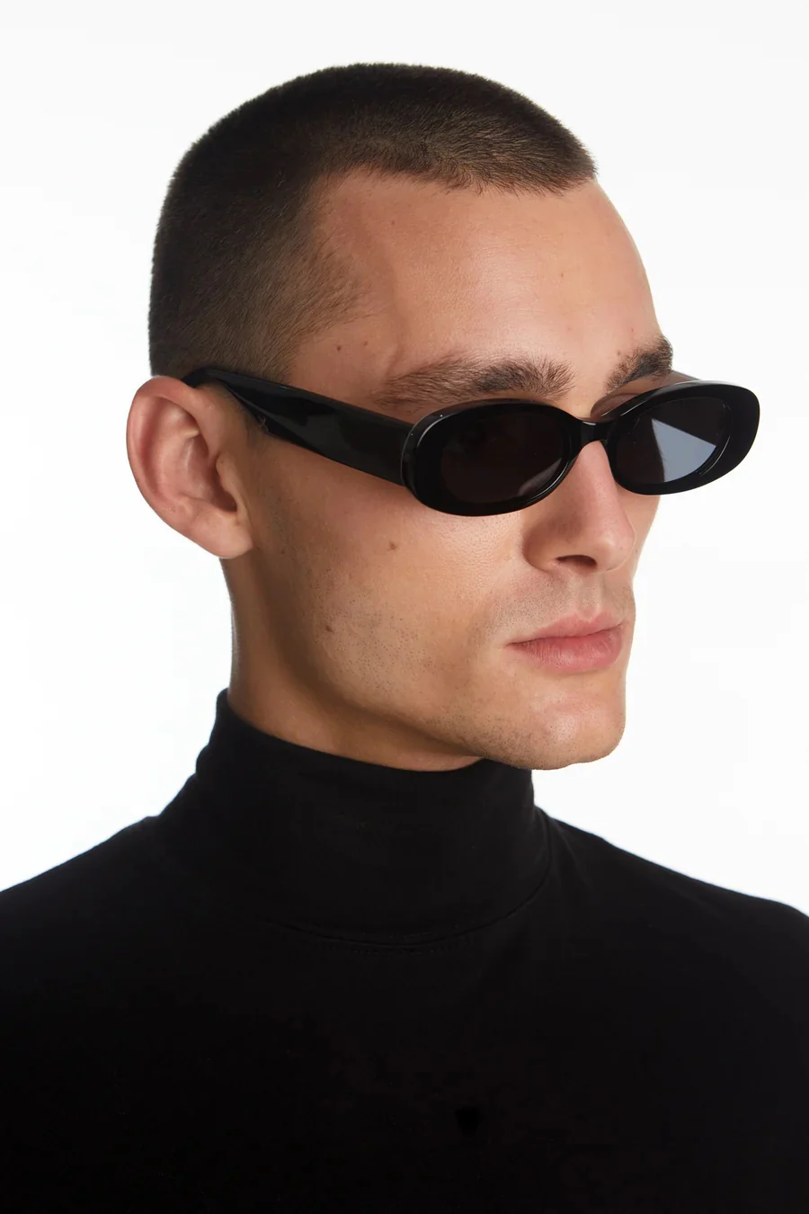 OSCAR & FRANK Citra Sunglasses Gloss Black/ White - Image 5