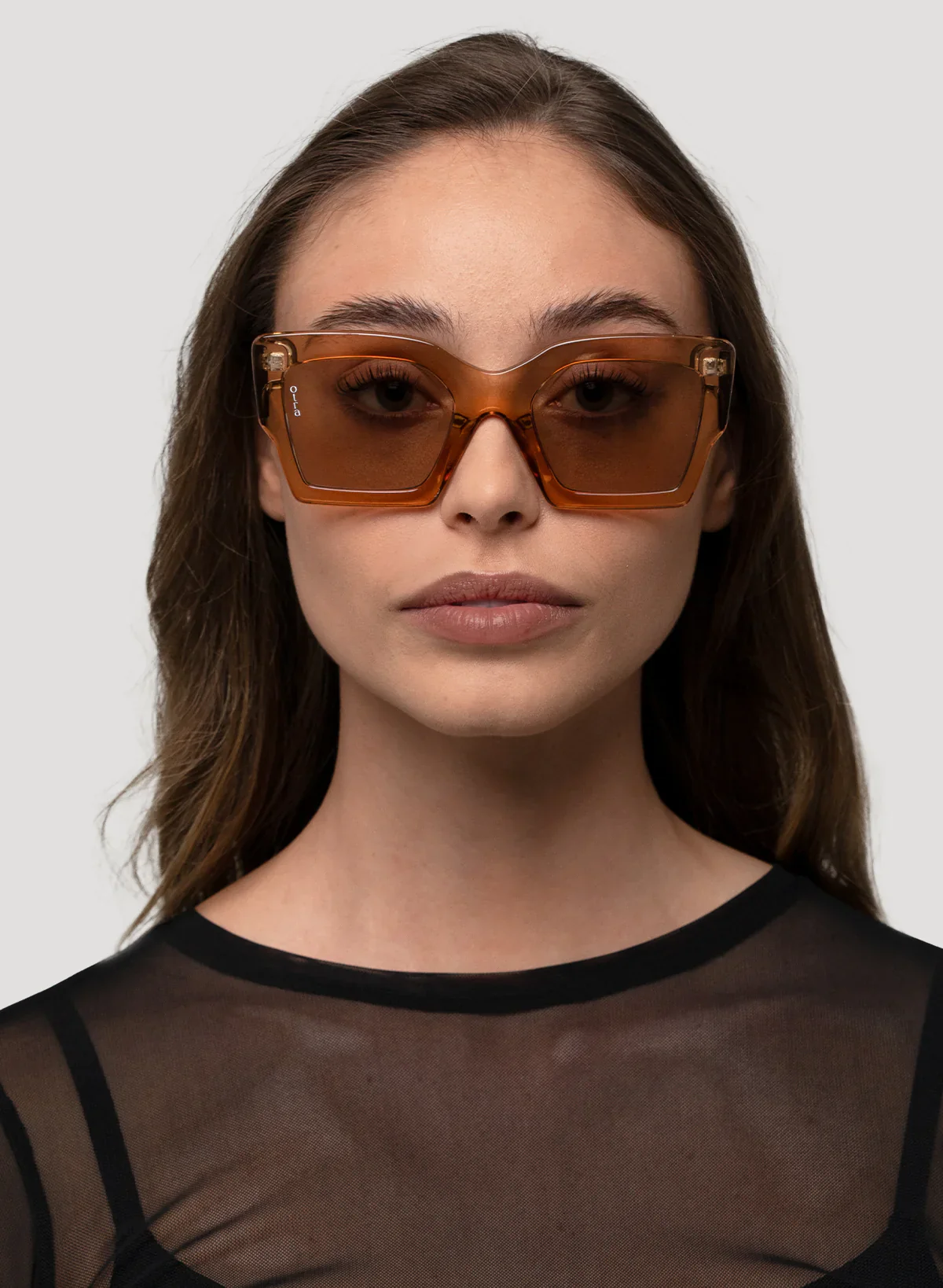 OTRA EYEWEAR Pipa Sunglasses- Transparent Gold/ Brown - Image 5