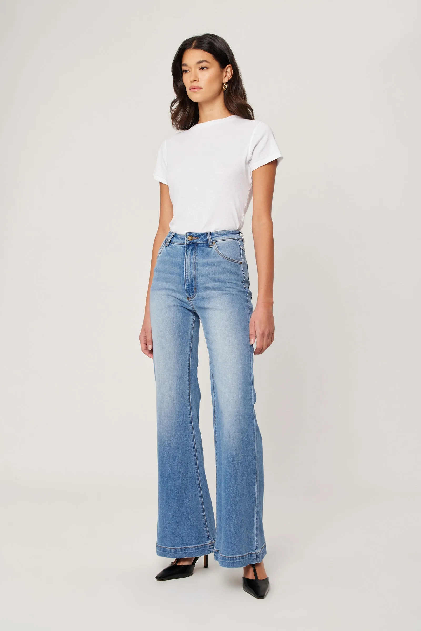 ROLLAS Womens Eastcoast Denim Flare Kate - Mid Vintage Blue - Image 5