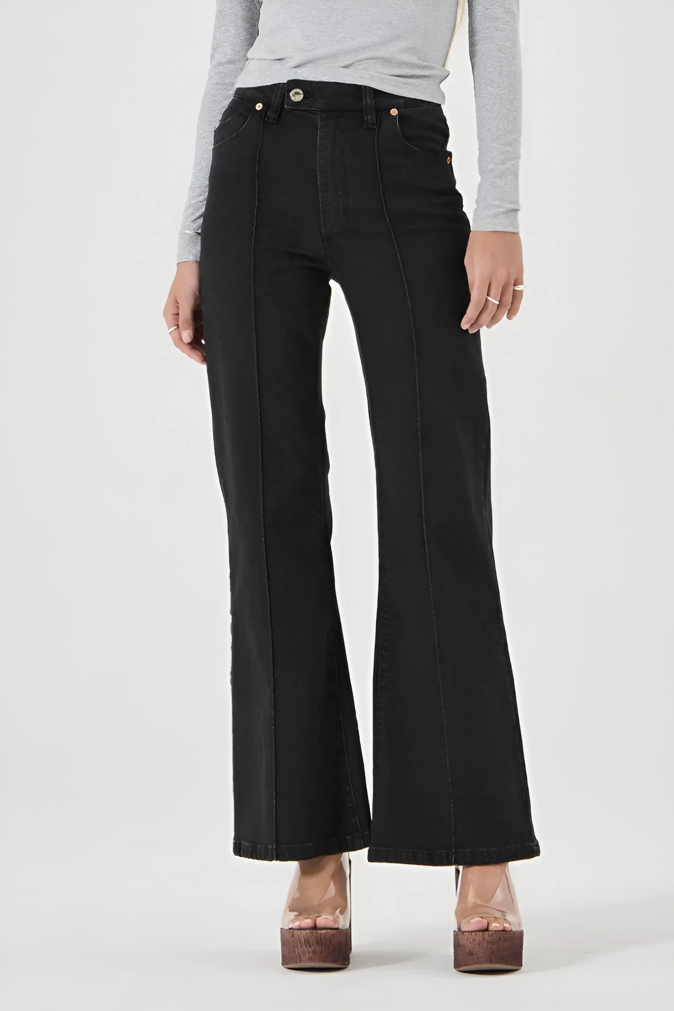 ROLLA'S Womens Eastcoast Flare Denim Jeans in Noir
