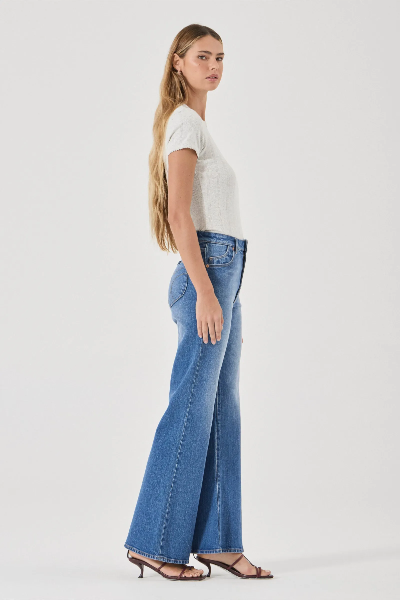 ROLLA'S Womens Eastcoast Flare Jeans  in Silverlake Blue - Image 7