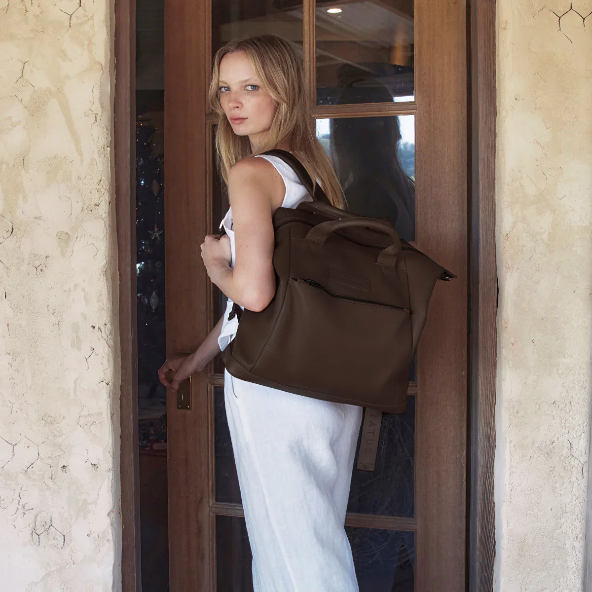 STATUS ANXIETY Womens Comes In Waves Leather Bag - Cocoa - Image 13