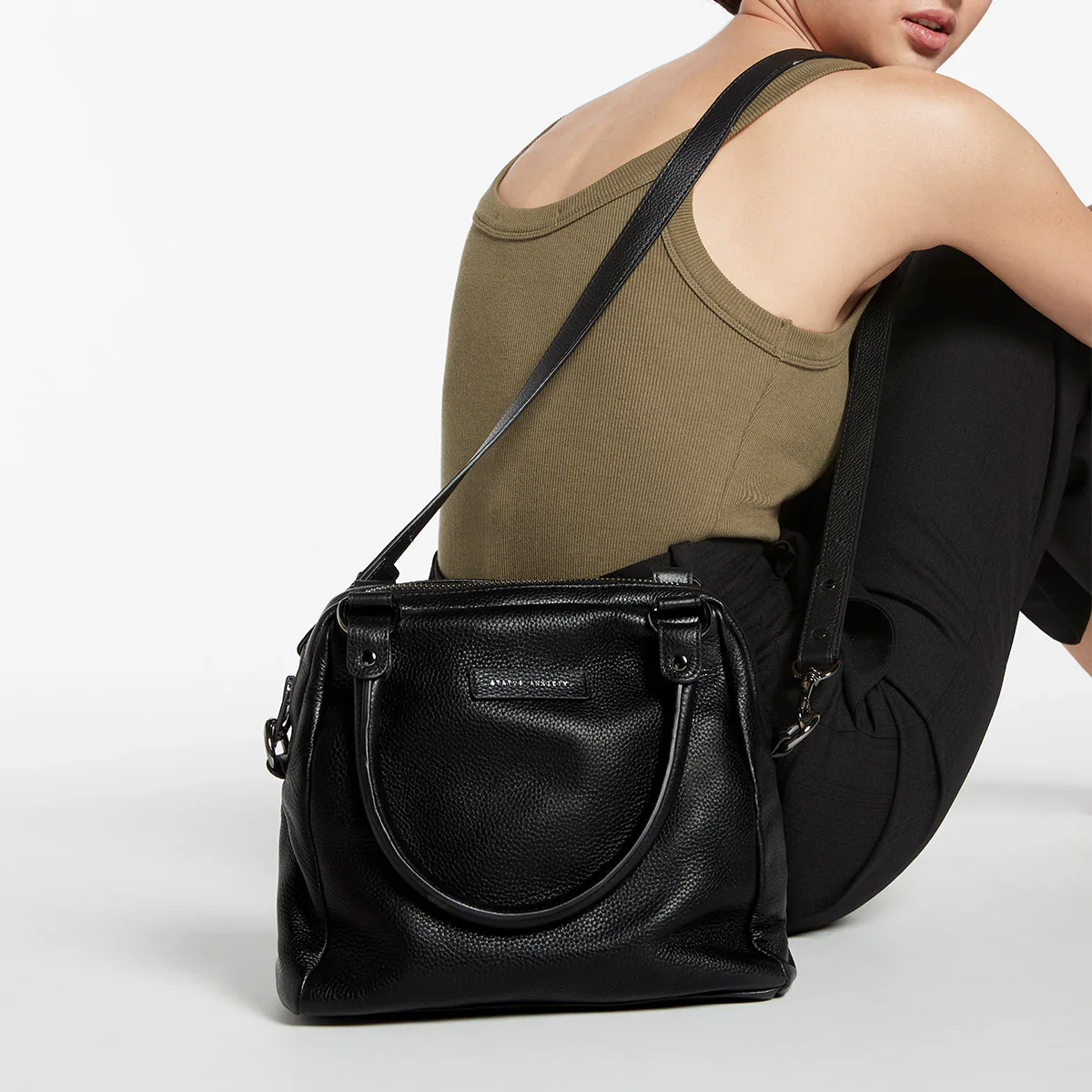 Status Anxiety WOMENS LAST MOUNTAINS LEATHER BAG BLACK - Image 14