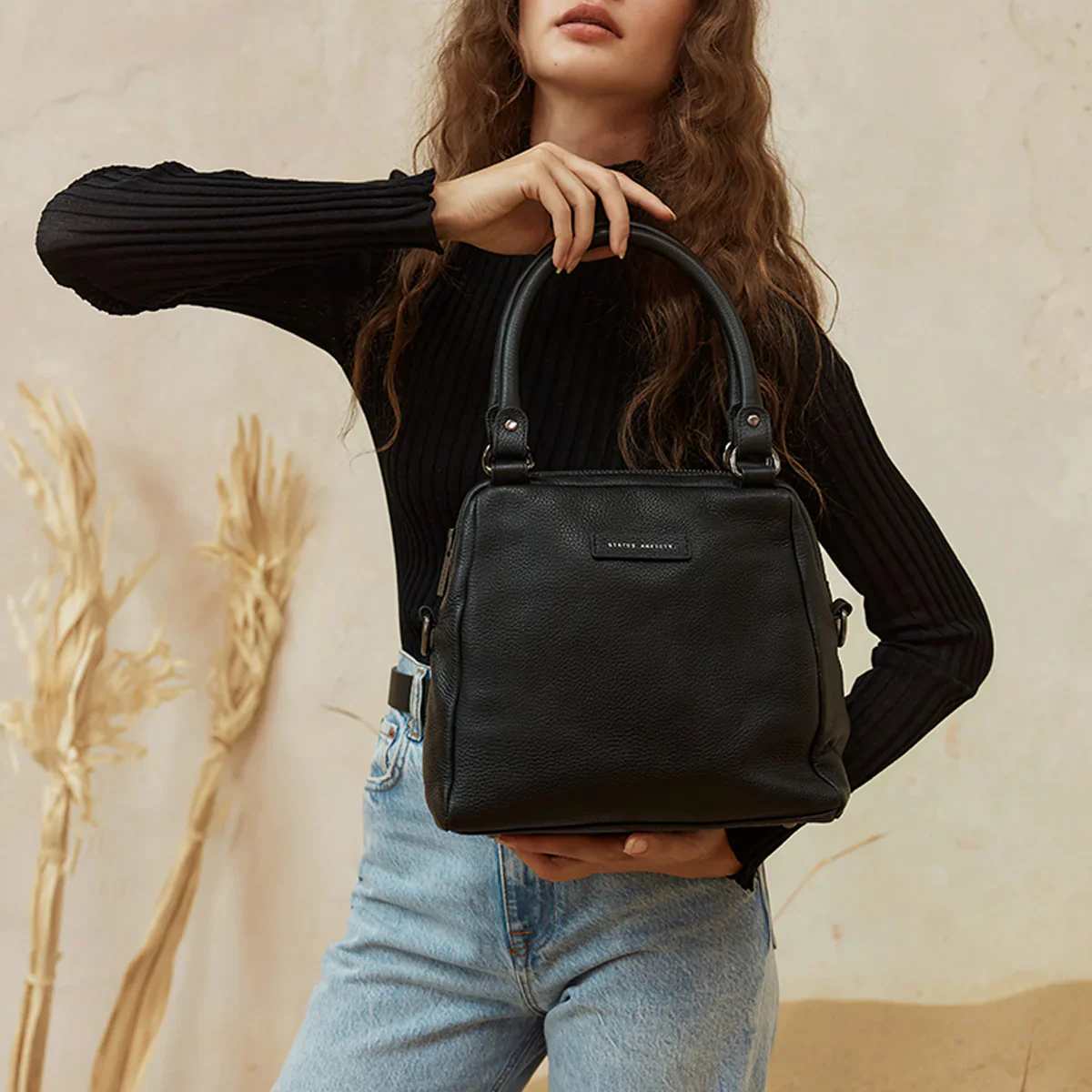 Status Anxiety WOMENS LAST MOUNTAINS LEATHER BAG BLACK - Image 15