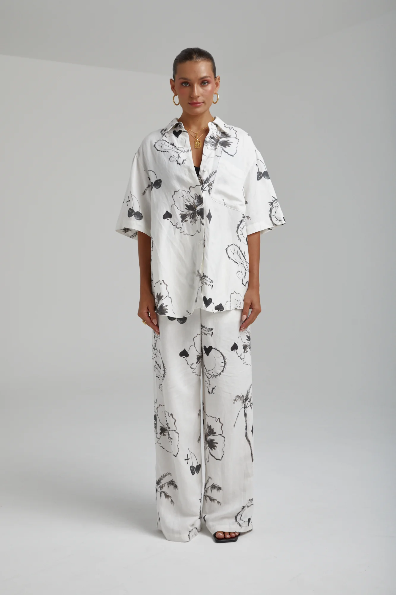 SUMMI SUMMI Womens Big Shirt Linen - Black Dragon Of Hearts - Image 8