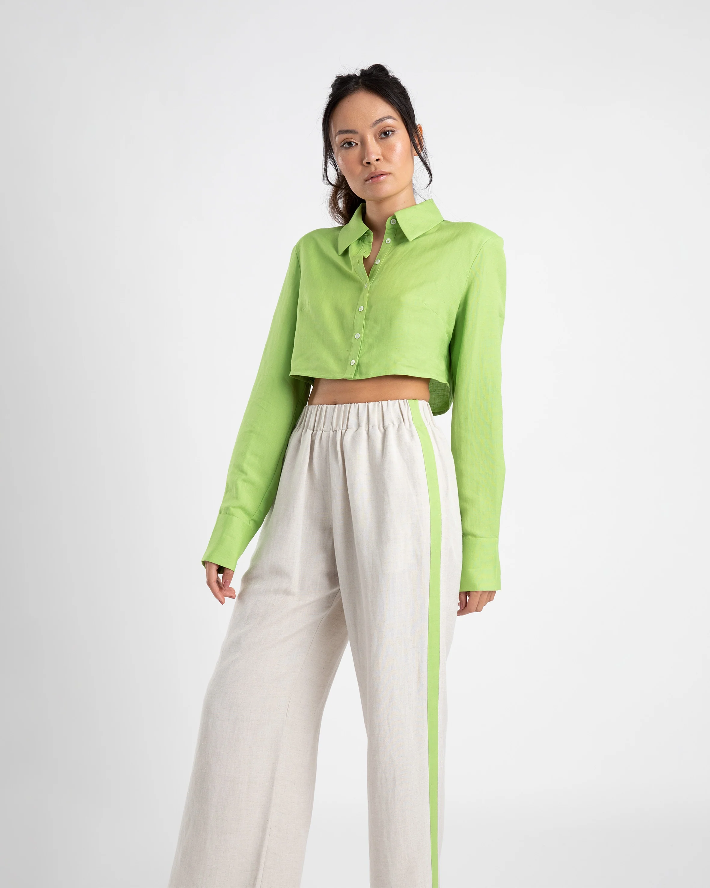 SUMMI SUMMI Womens Cropped Structured Shirt Apple - Image 6