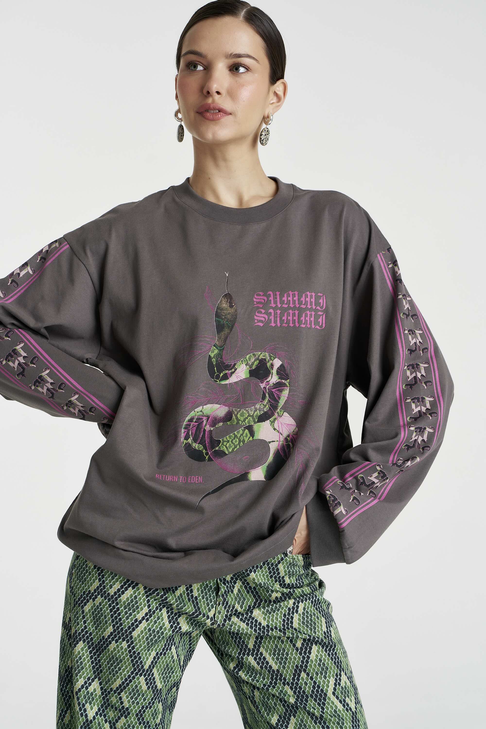 SUMMI SUMMI Womens Eden Long Sleeve Tee in Shadow - Image 2
