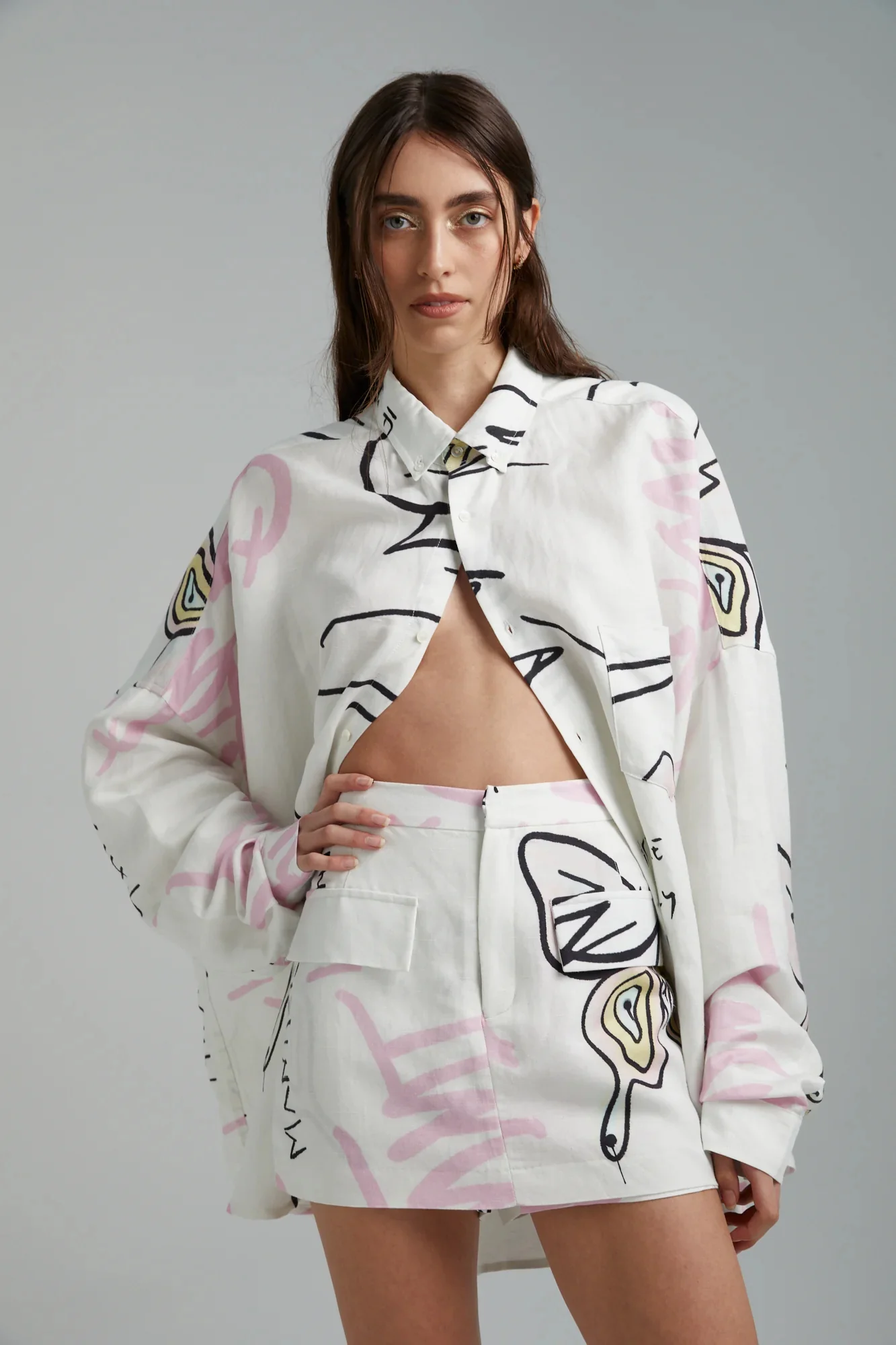 SUMMI SUMMI Womens Linen Skort - Graffiti Butterfly White - Image 2