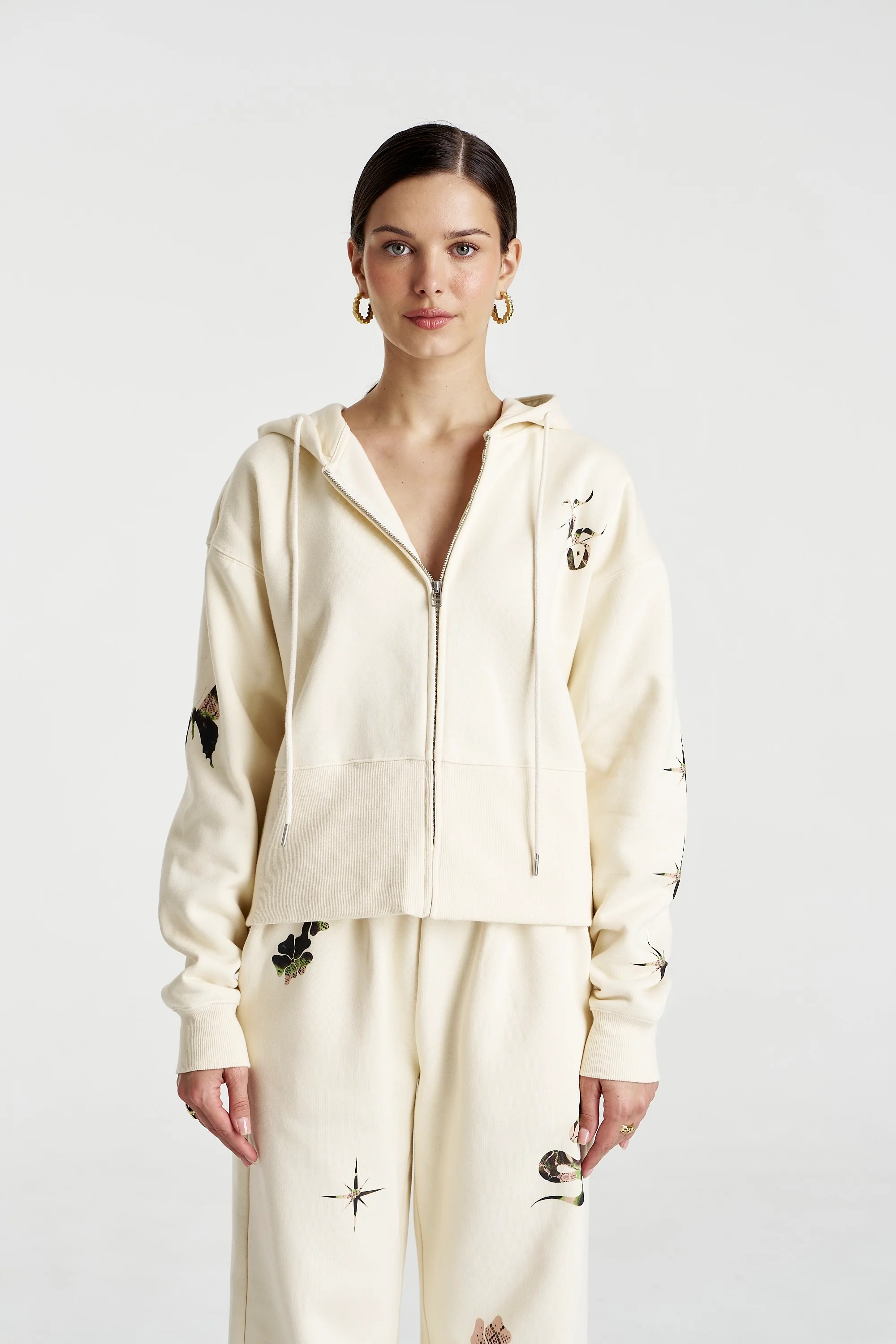 SUMMI SUMMI Womens Motif Hoodie in Vanilla - Image 7
