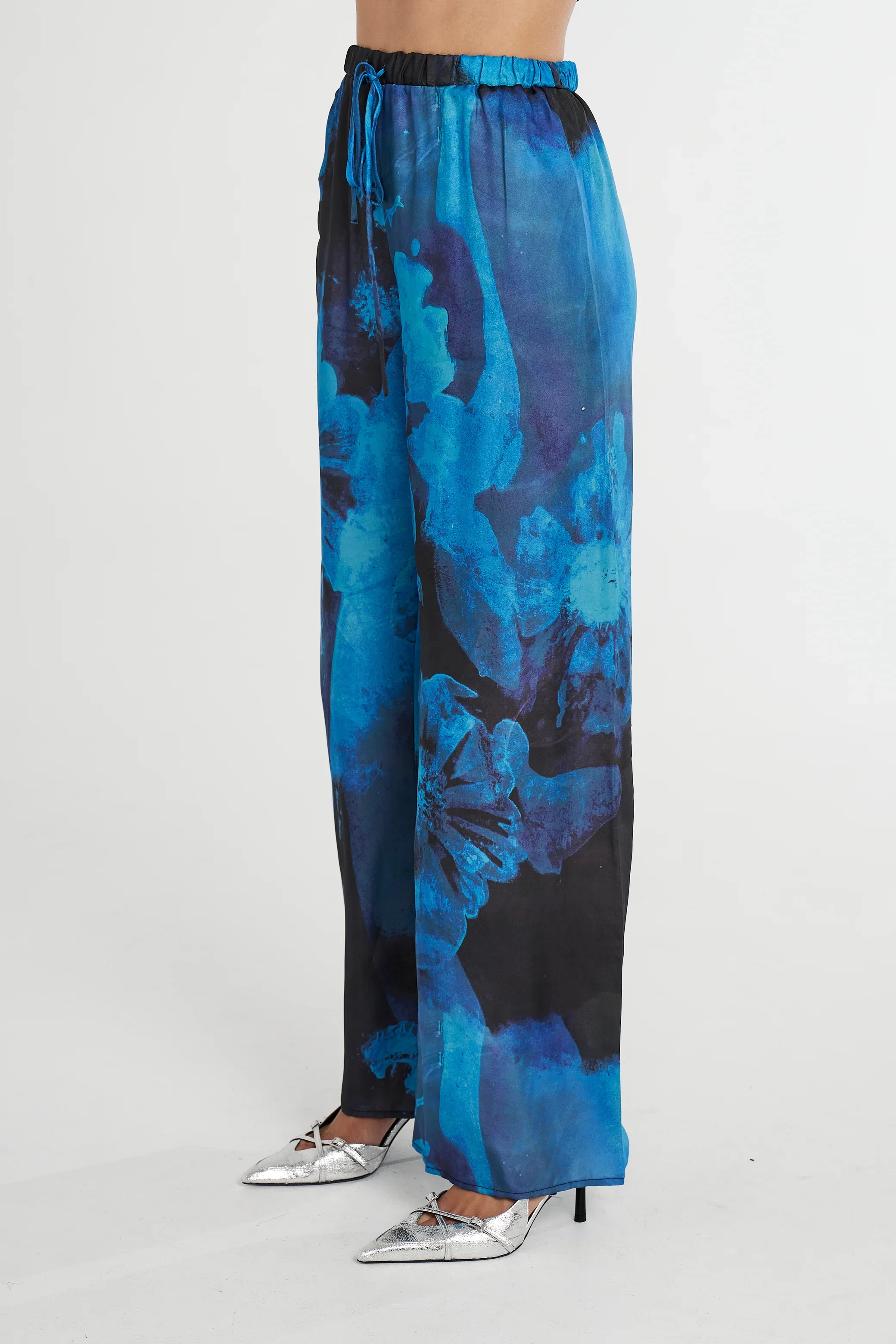 SUMMI SUMMI Womens Relaxed Drawstring Pant Dark Lumen - Image 8