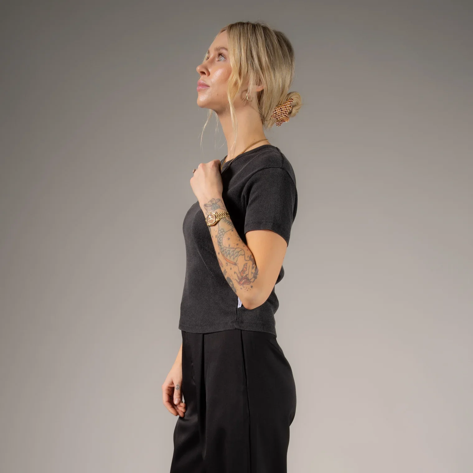THE LAUNDRY ROOM Womens Essentials Baby Tee in Black Snow - Image 3